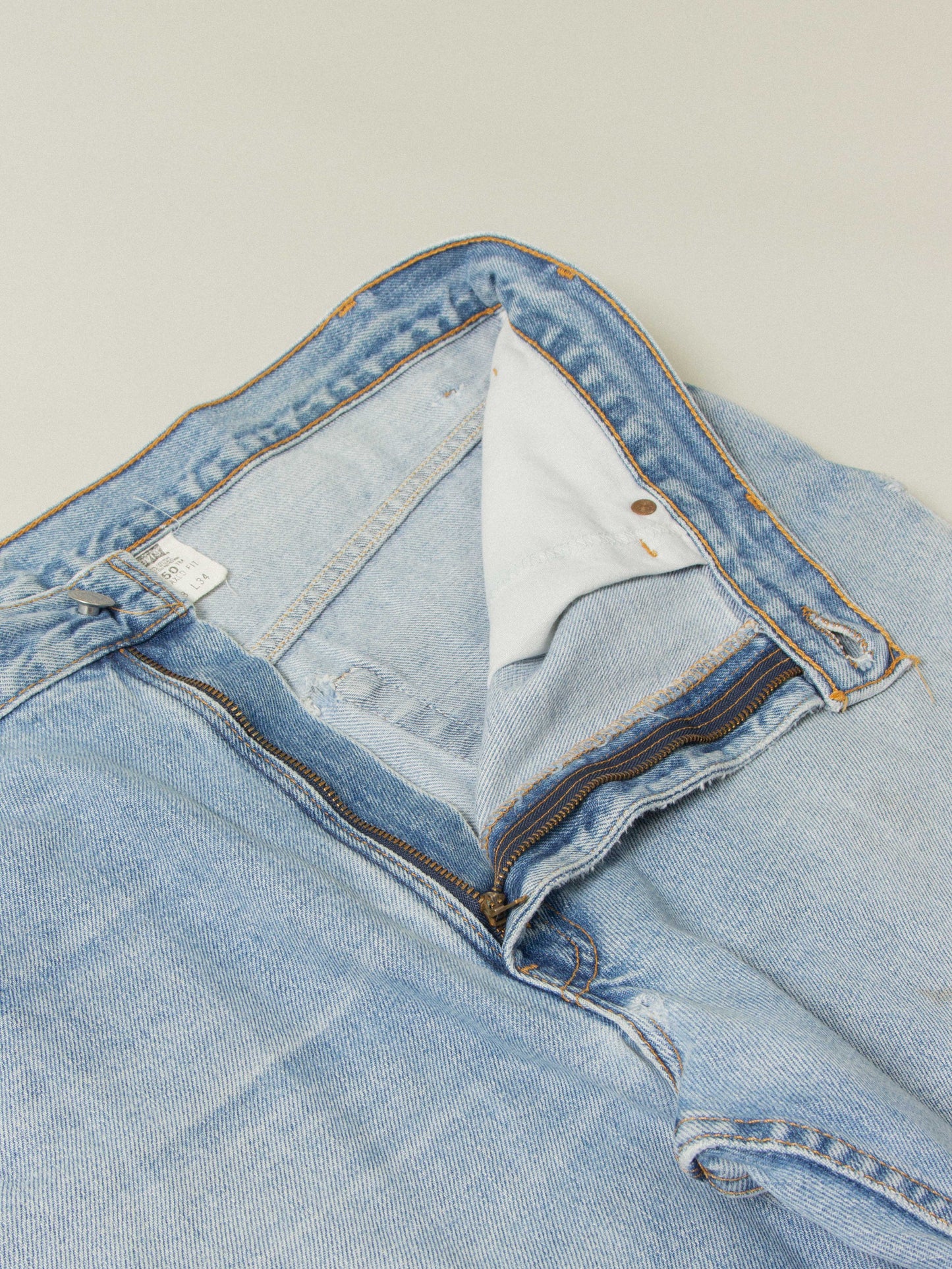 Vtg 1990s Levi's 550 - Made in USA (38x34)