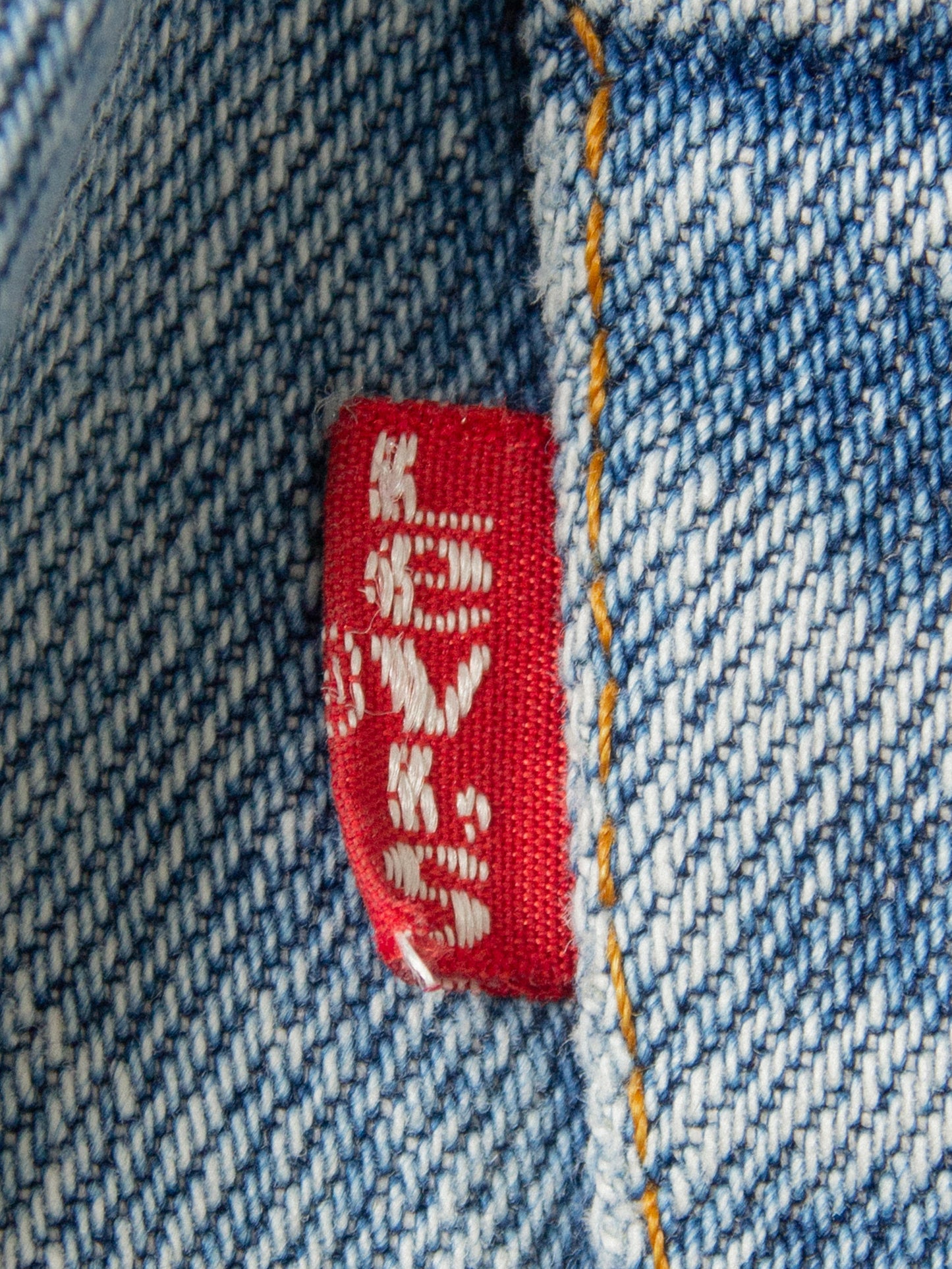 Vtg 1980s Levi's 501 - Made in USA (32x35)