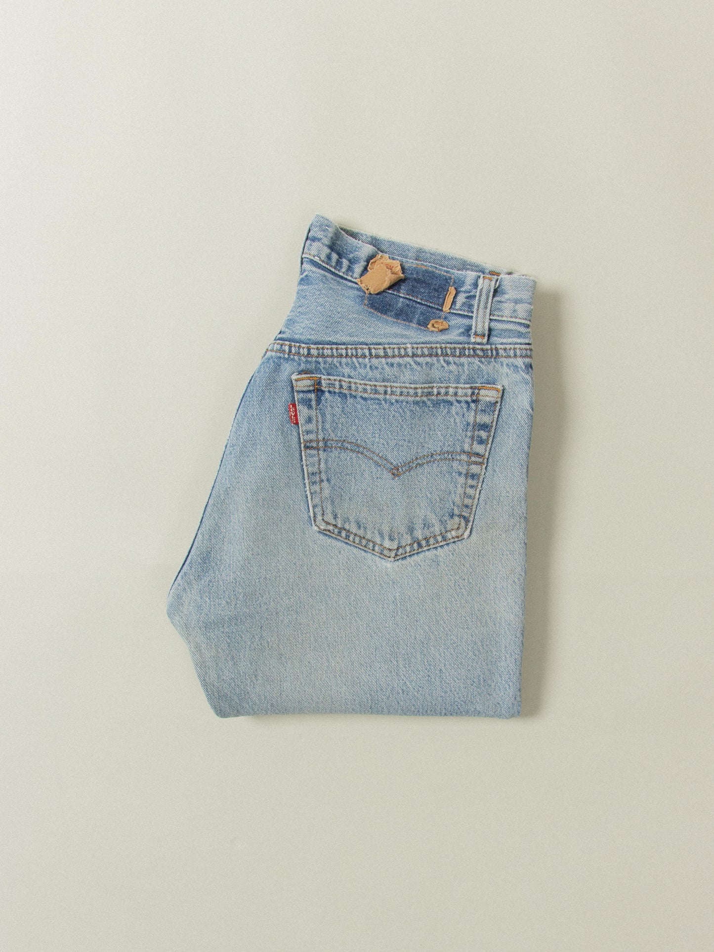 Vtg 1980s Levi's 501 - Made in USA (32x35)