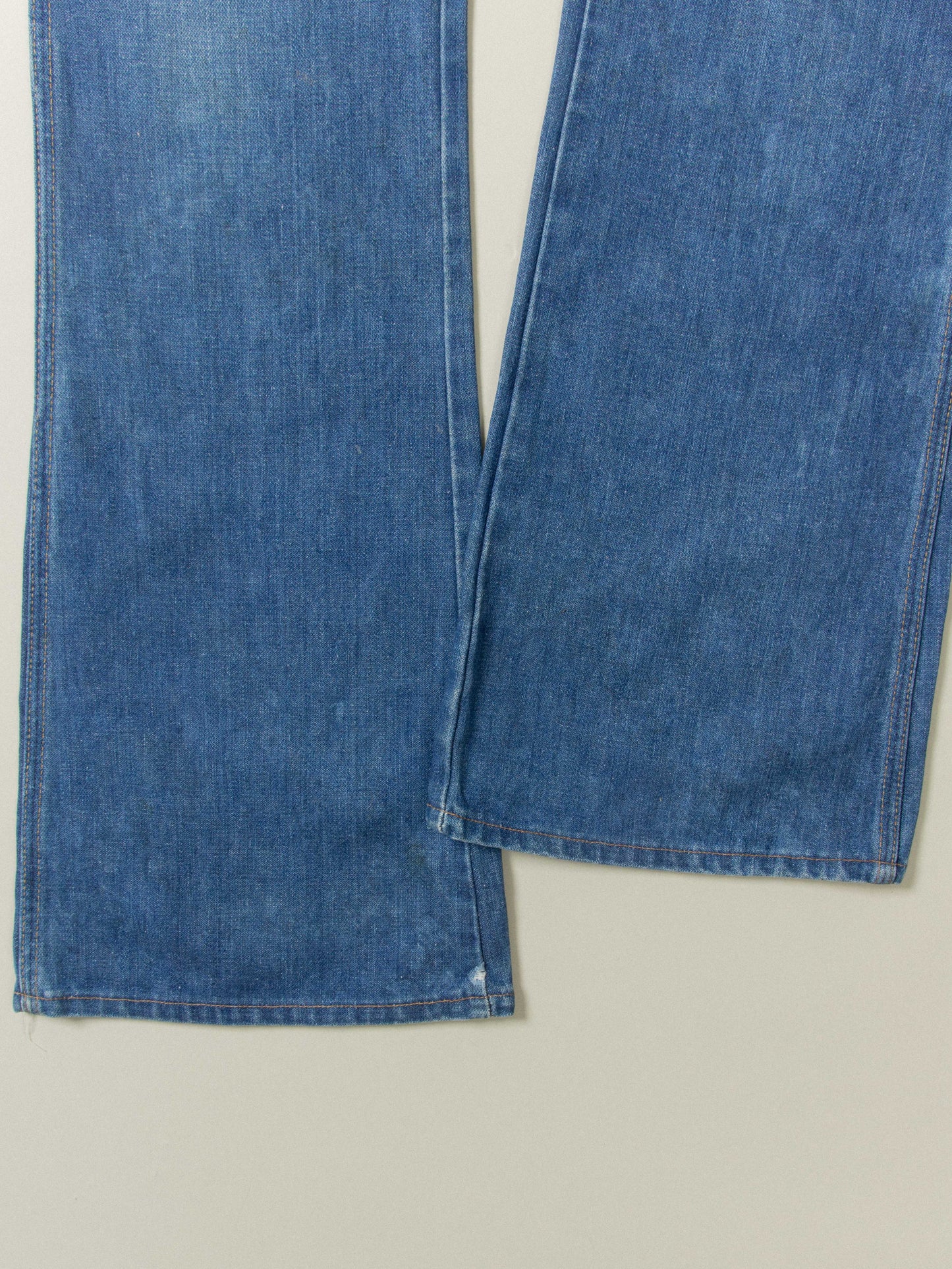 Vtg 1980s Wrangler 'No Fault' Bootcut Jean (34x36)