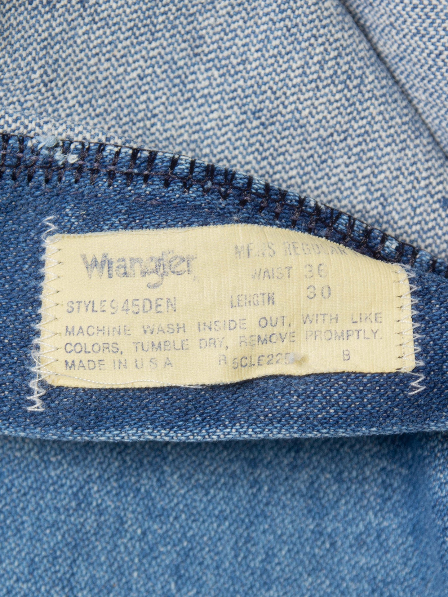 Vtg 1970s Wrangler Denim - Made in USA (36x30)