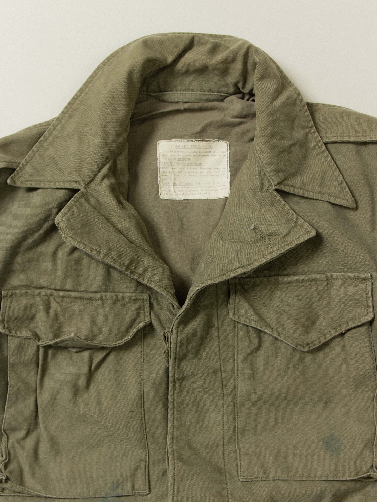 Vtg WWII US Army M-43 Field Jacket (S)