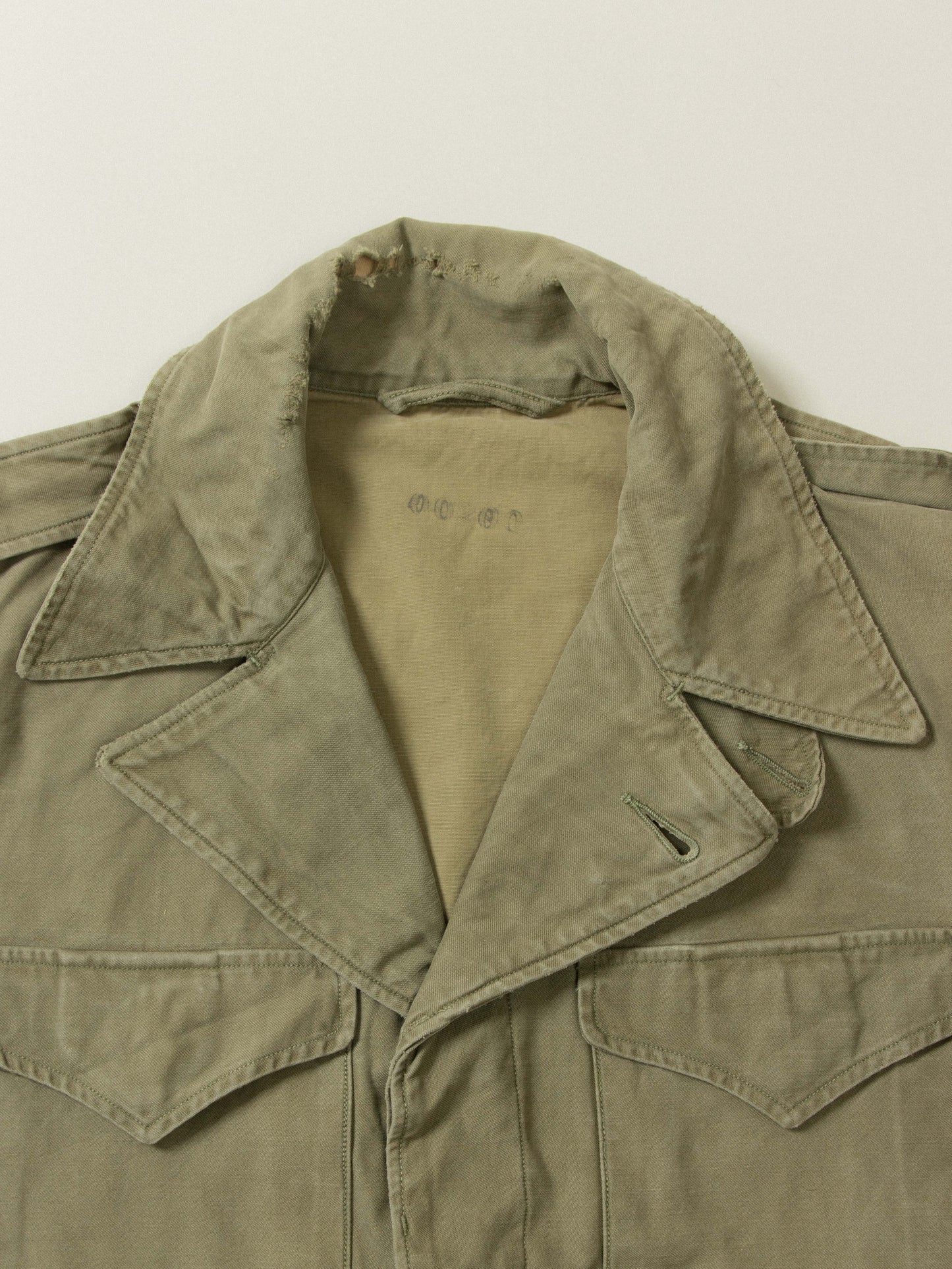 Vtg WWII US Army M-43 Field Jacket (M)