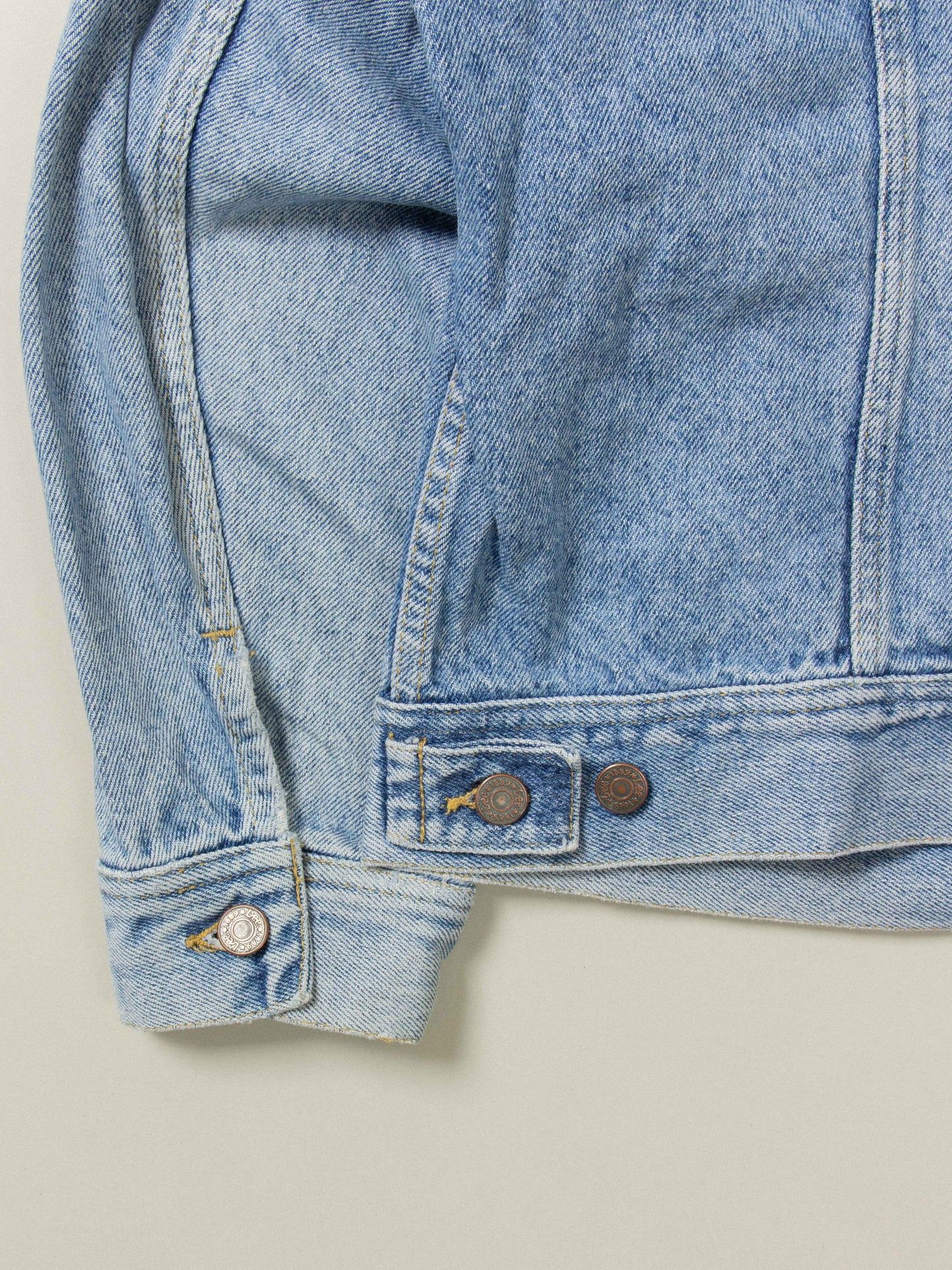 Vtg 1990s Lee Denim Jacket - Made in USA (L)