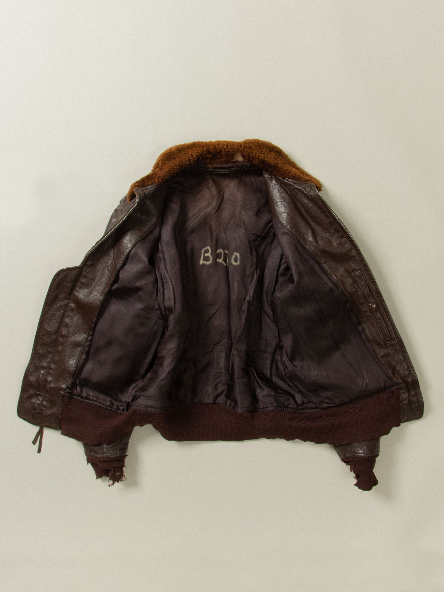 Vtg 1950s US Navy BuAero G-1 Leather Jacket (M)