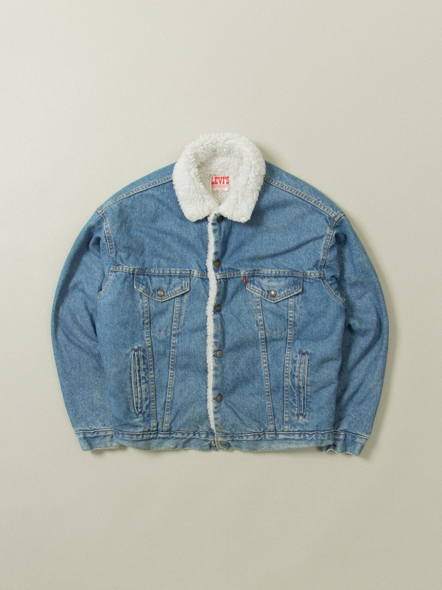 Vtg Levi's Sherpa Denim Jacket - Made in USA (L)