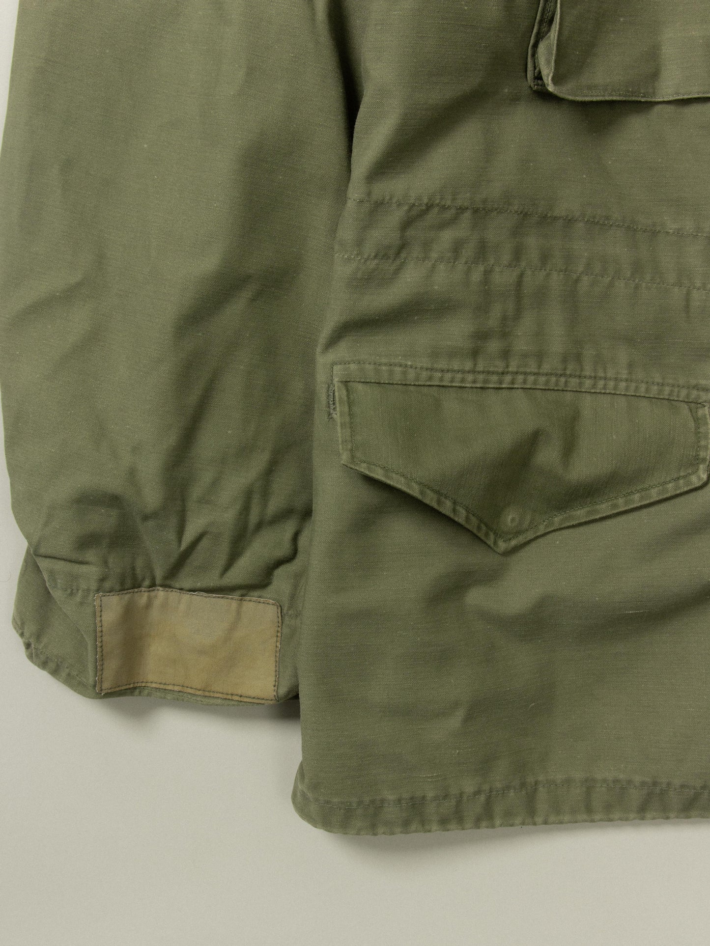 Vtg US Army M-65 Field Jacket (L)