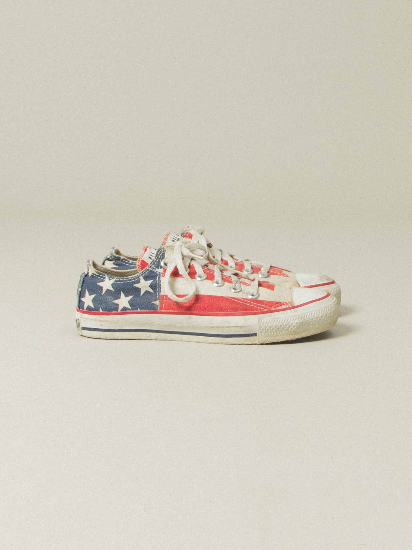 Vtg 1980s Converse All Star Flag Low-Top - Made in USA (US 4.5-EU 37)