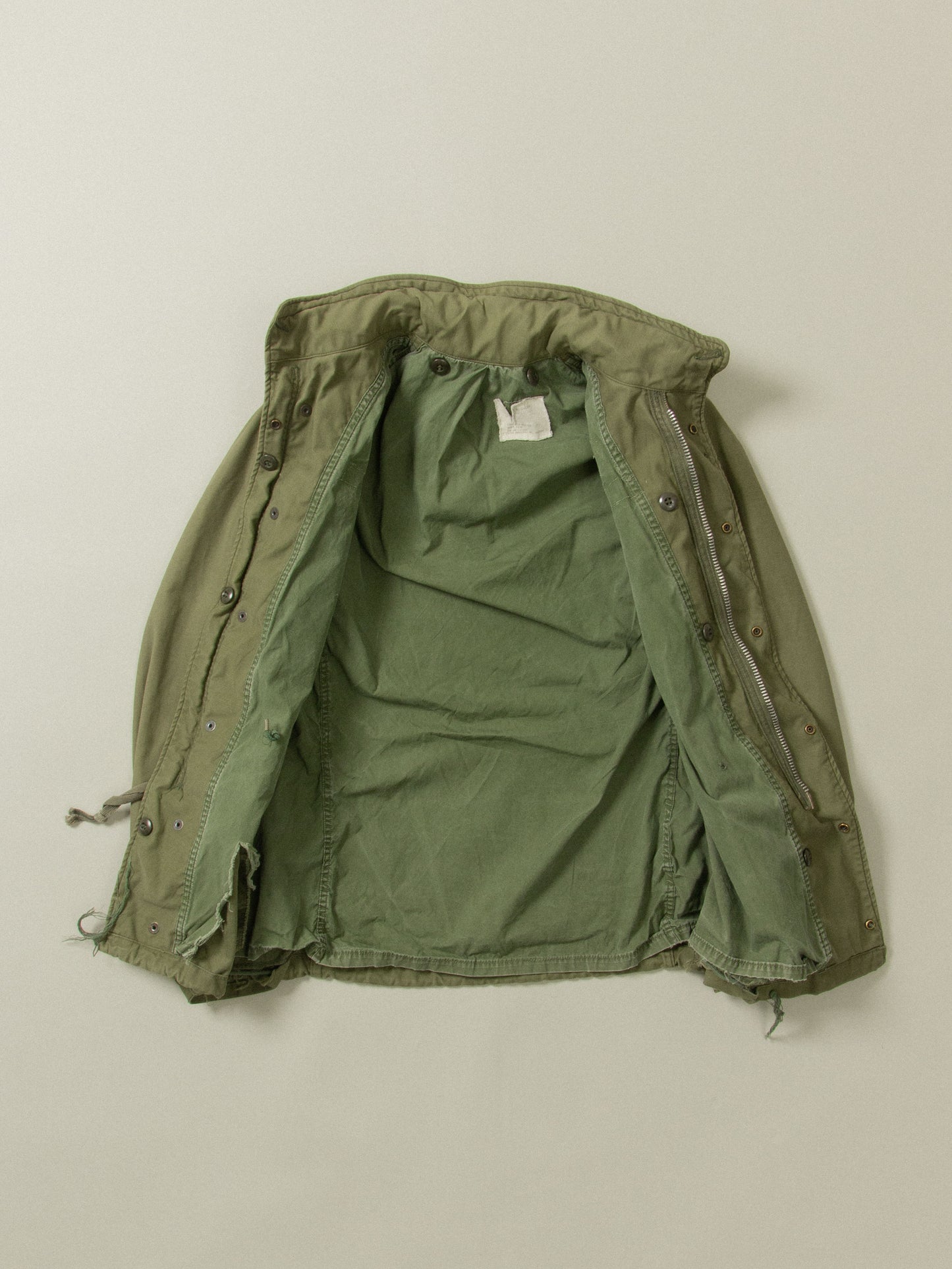 Vtg 1970s US Army M-65 Field Jacket (M)