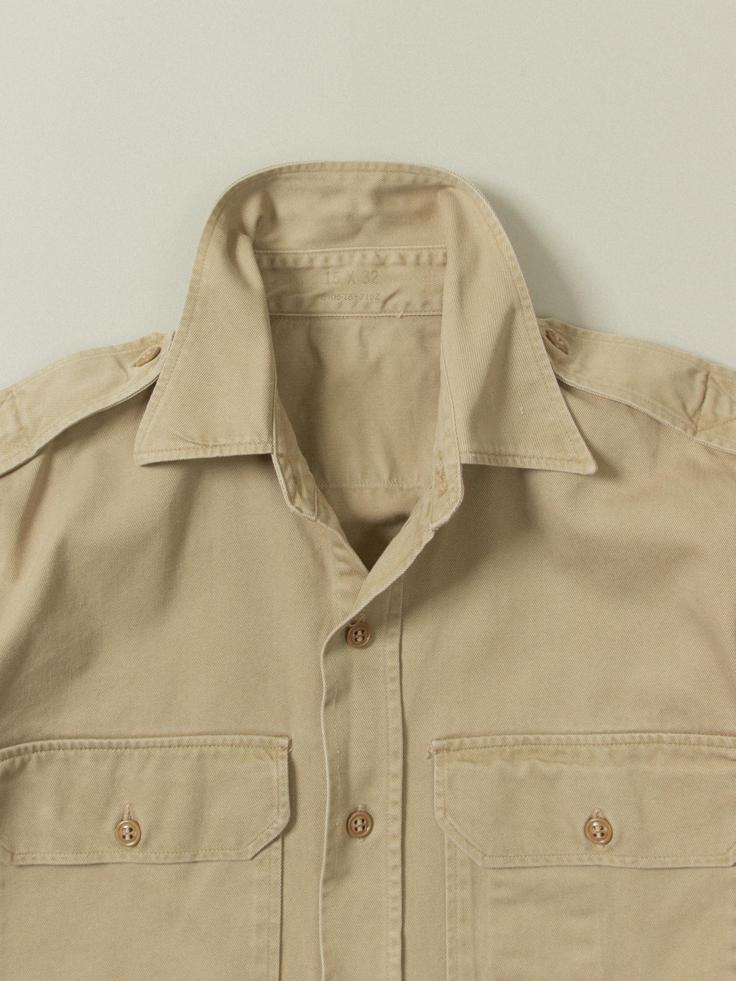 Vtg 1960s US Army Khaki Shirt (XS)