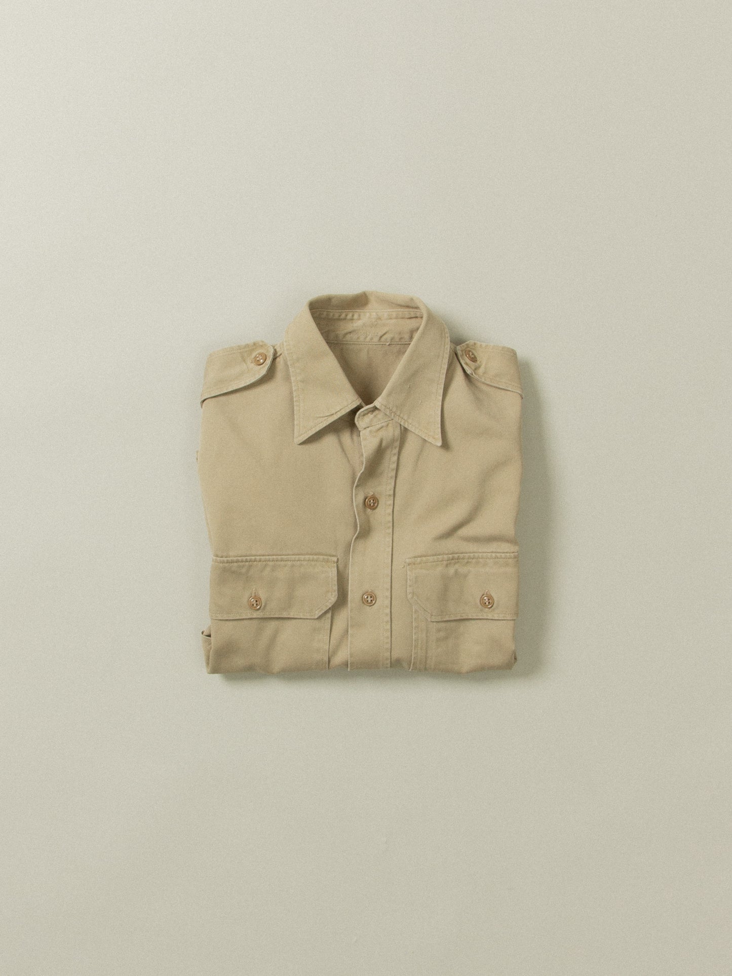 Vtg 1960s US Army Khaki Shirt (XS)