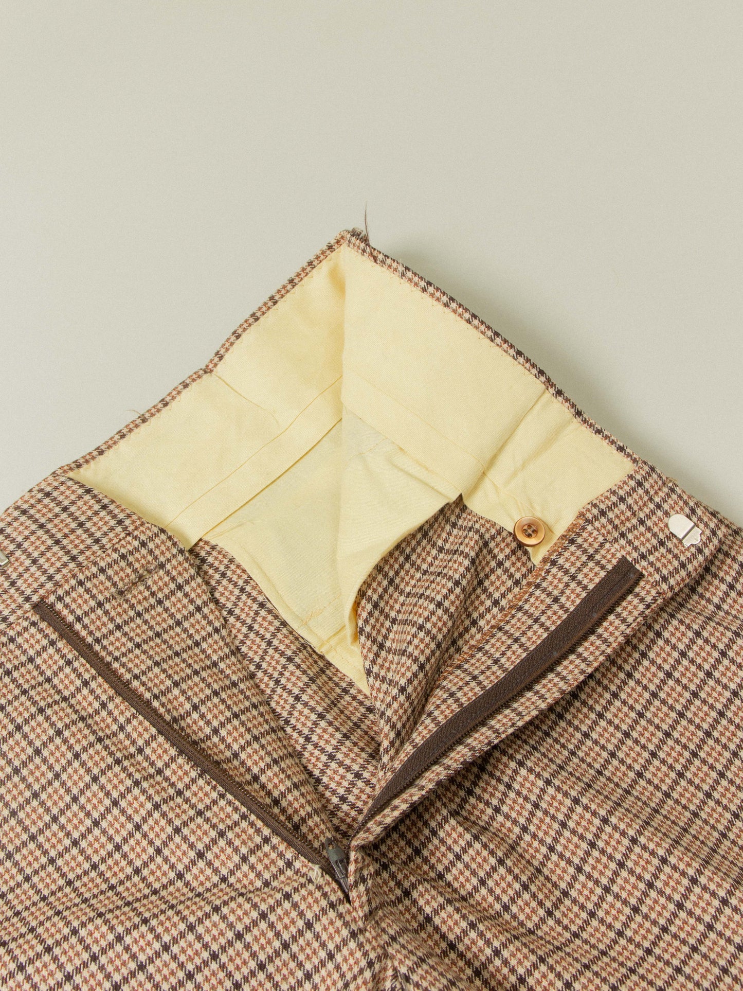 Vtg 1980s Checkered Dress Trousers (36x30)