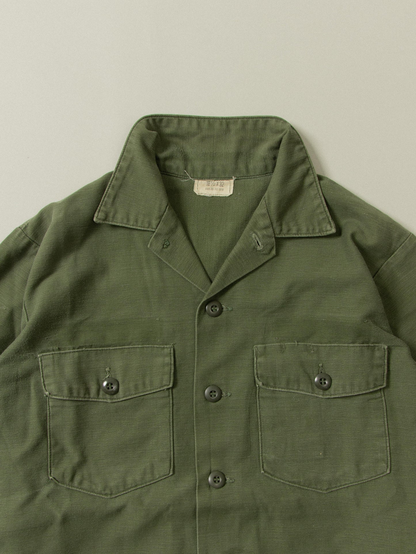 Vtg US Army OG-107 Fatigue Shirt (M/16½)