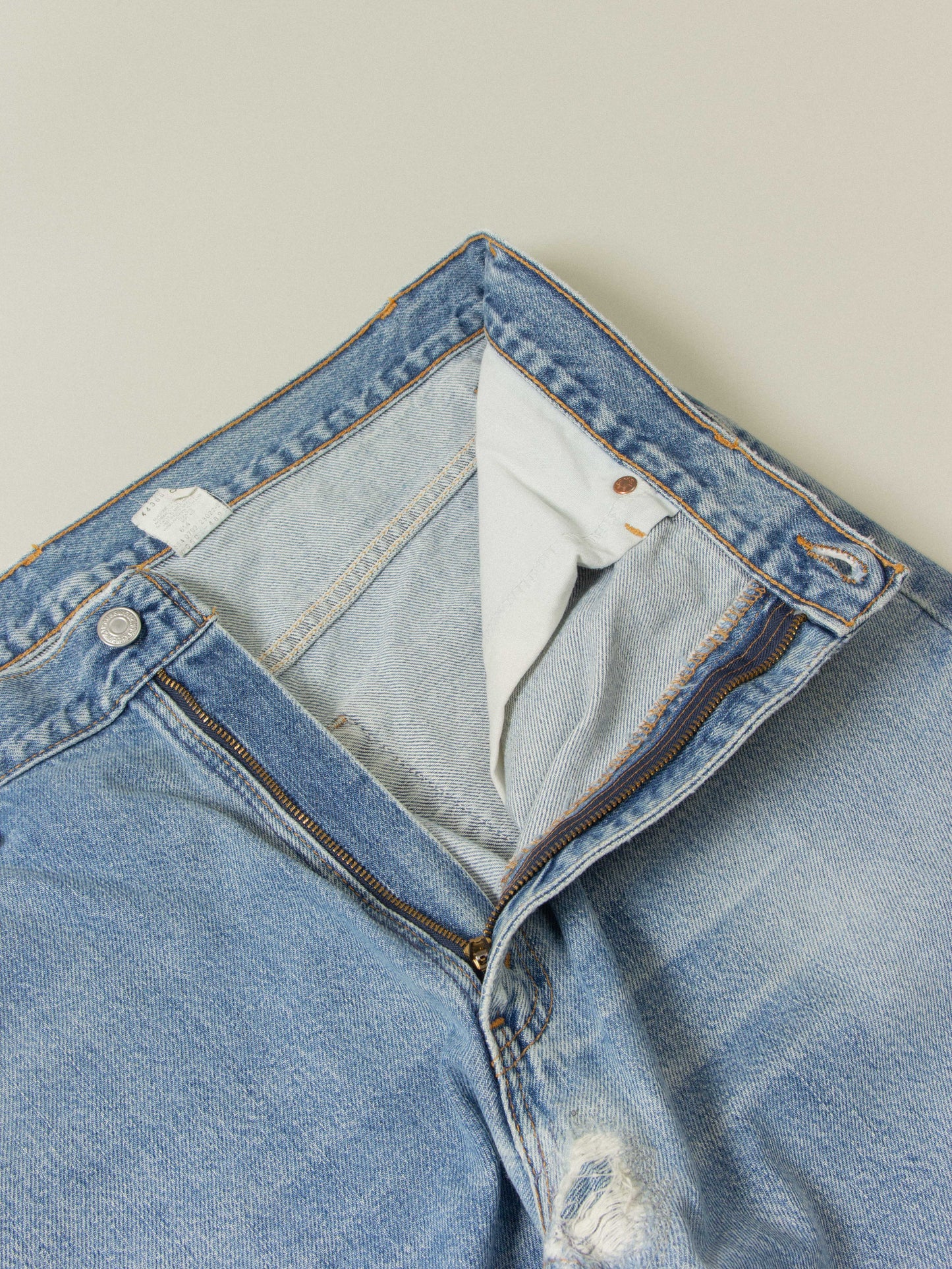 Vtg 1990s Levi's 505 - Made in USA (36x31)