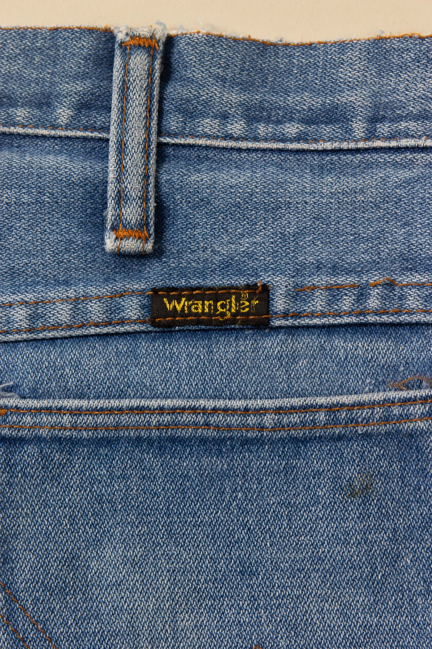 Vtg 1980s Wrangler Bootcut Jeans (32x31)