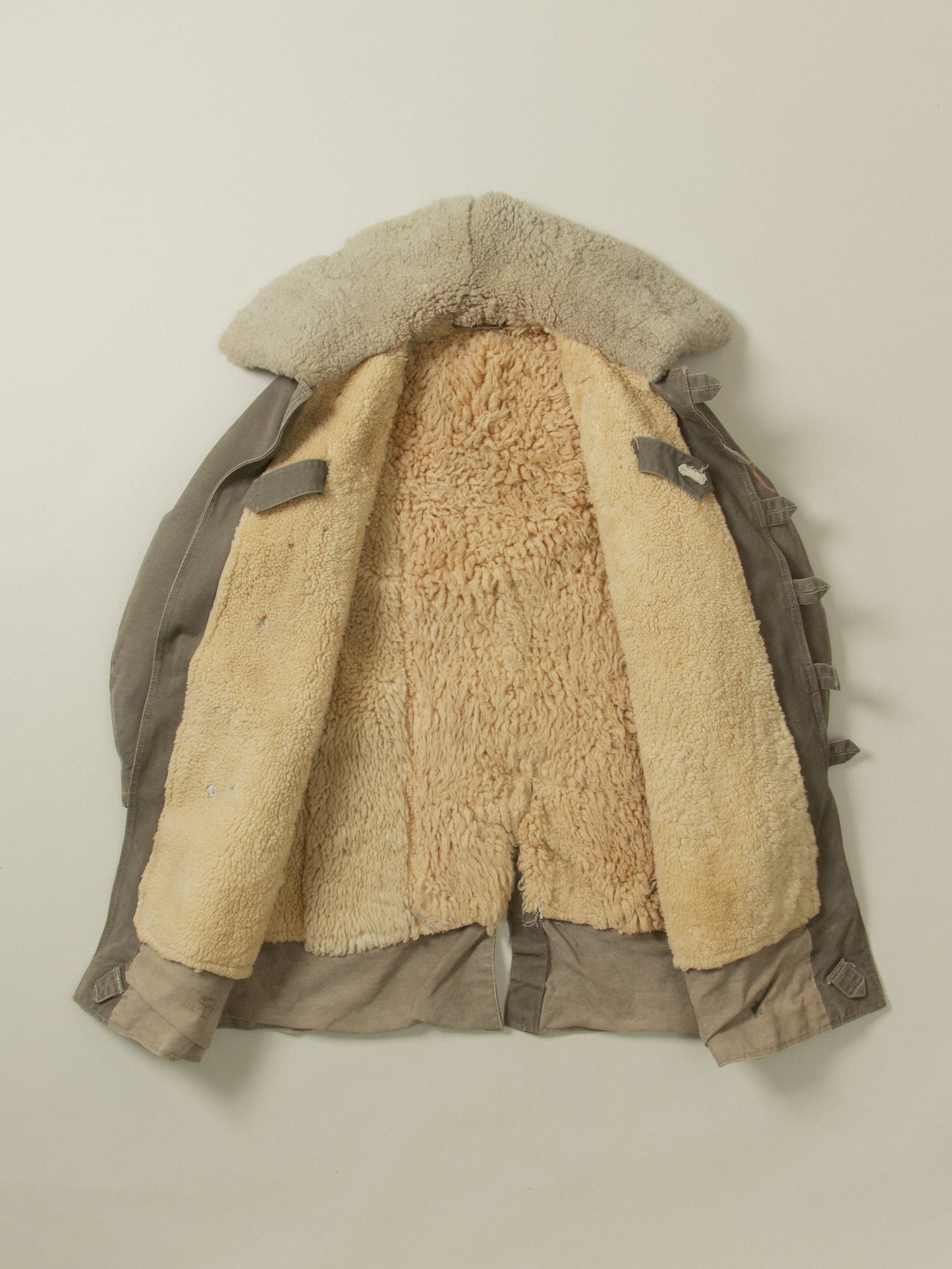 Vtg 1940s Swedish Army Extreme Cold Weather Shearling Coat (L)