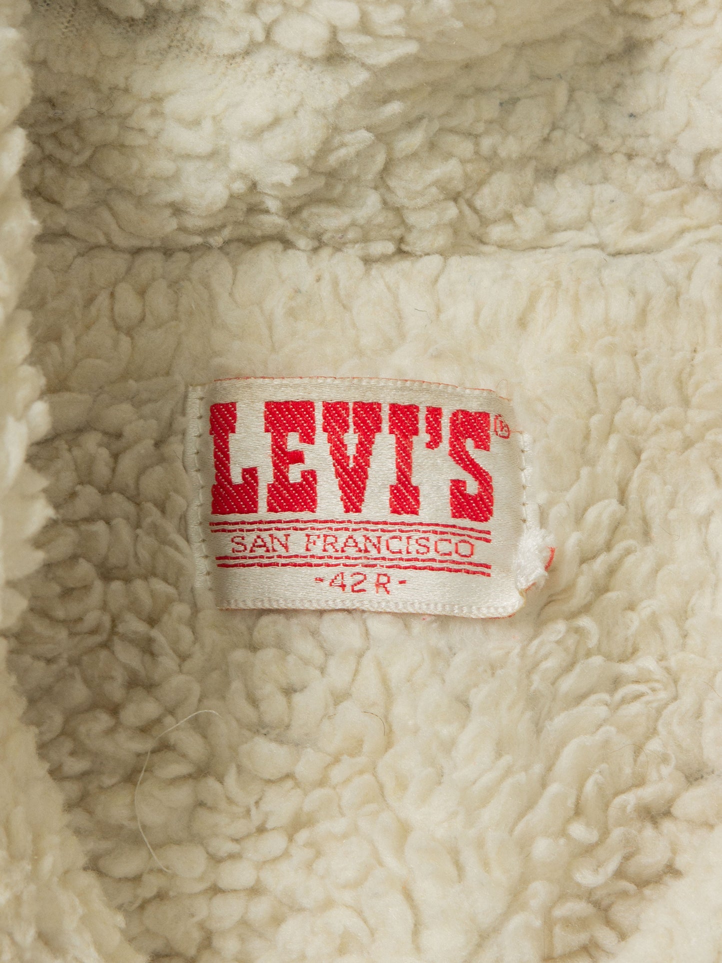 Vtg 1980s Levi's Sherpa Denim Jacket - Made in USA (L)