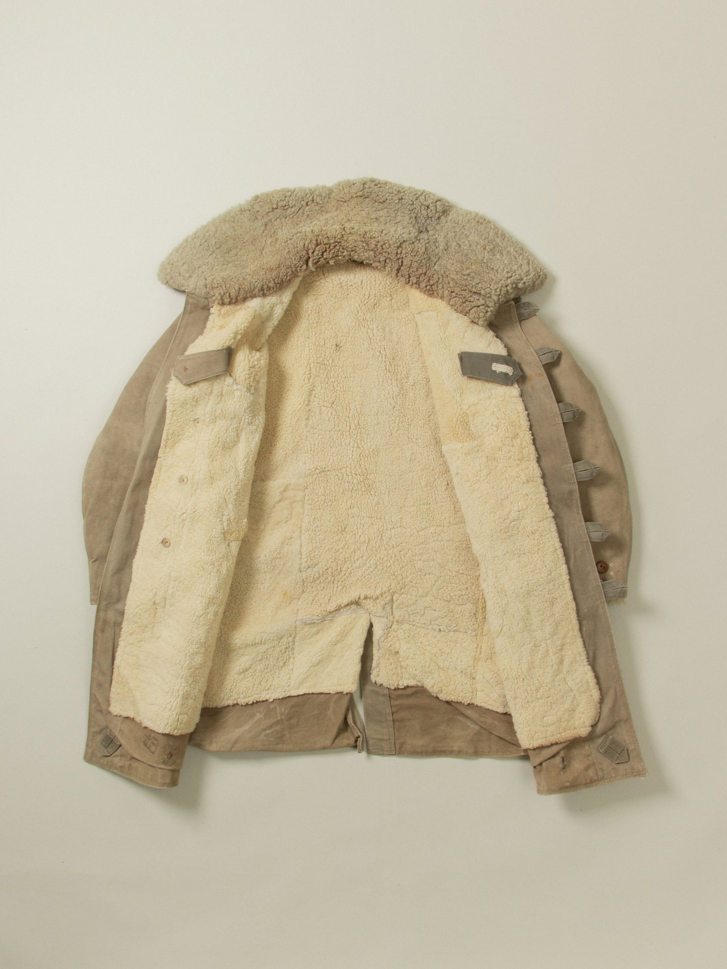 Vtg 1940s Swedish Army Extreme Cold Weather Shearling Coat (M)