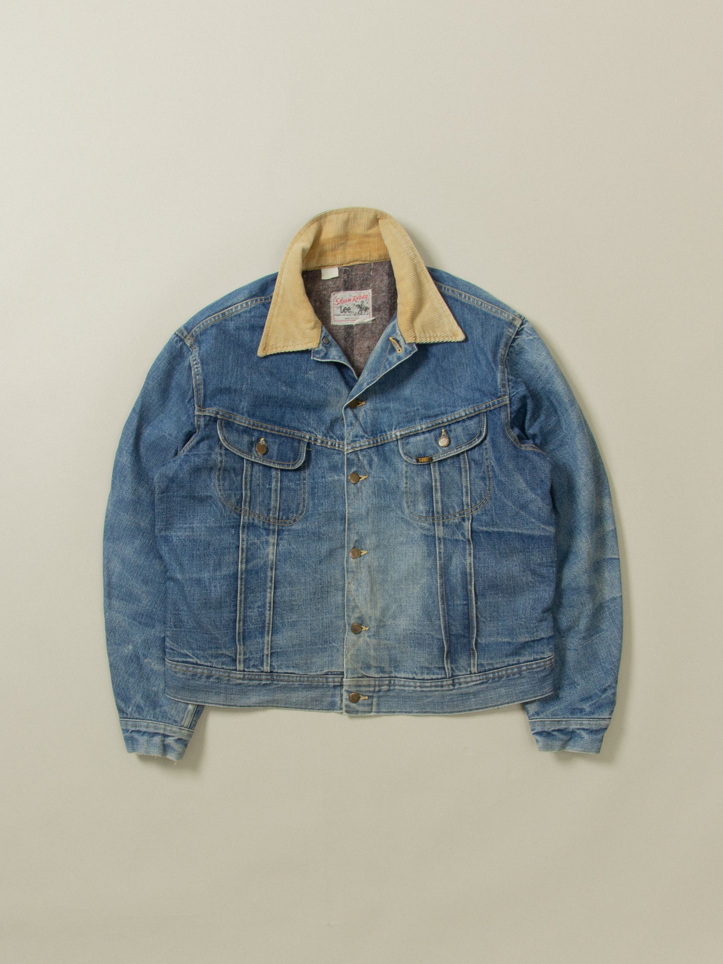 Vtg 1970s Cat-Eye Lee Storm Rider Lined Denim Jacket - Made in USA (L)