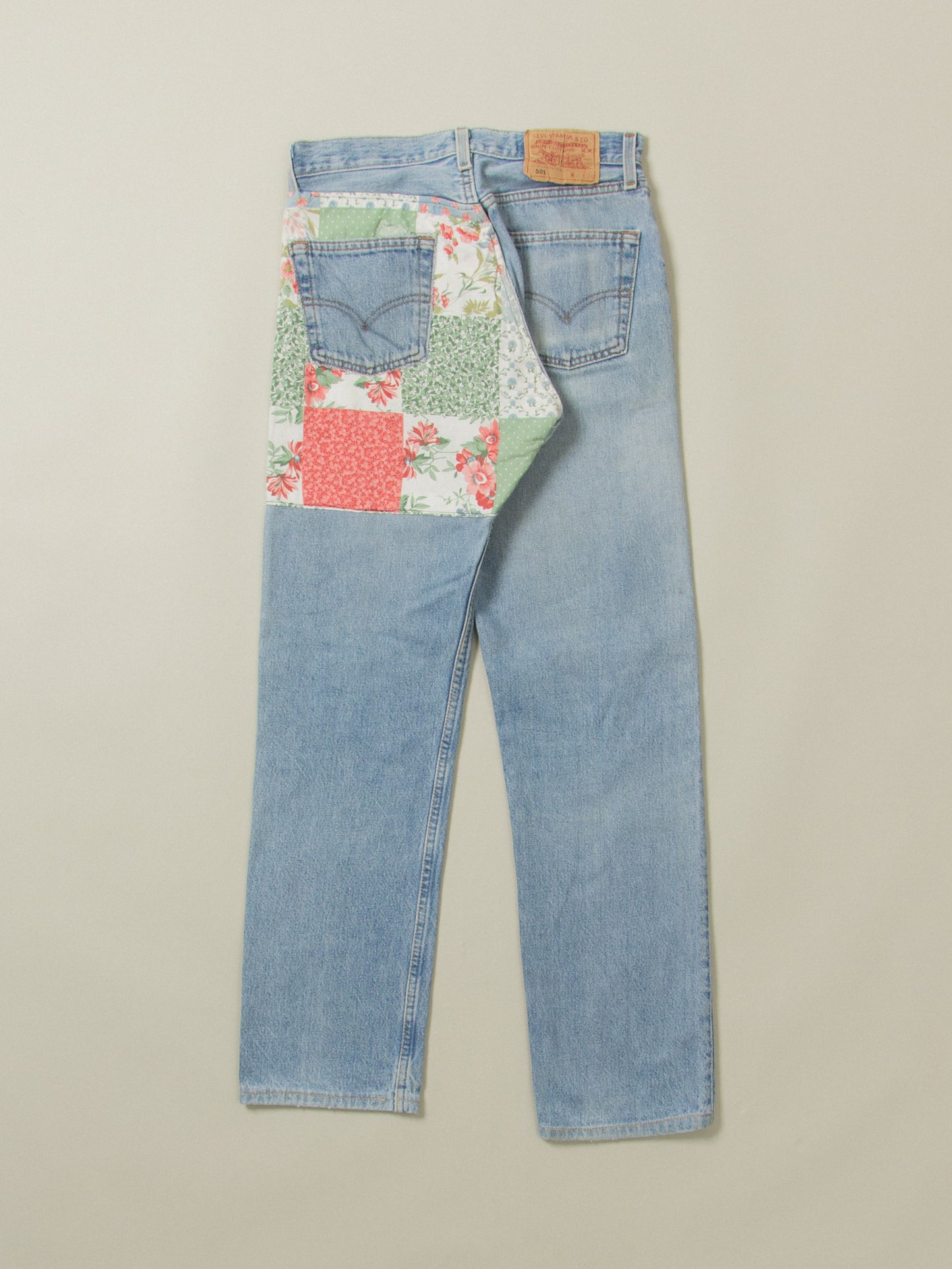 Vtg Customized Levi's 501 (28x31)