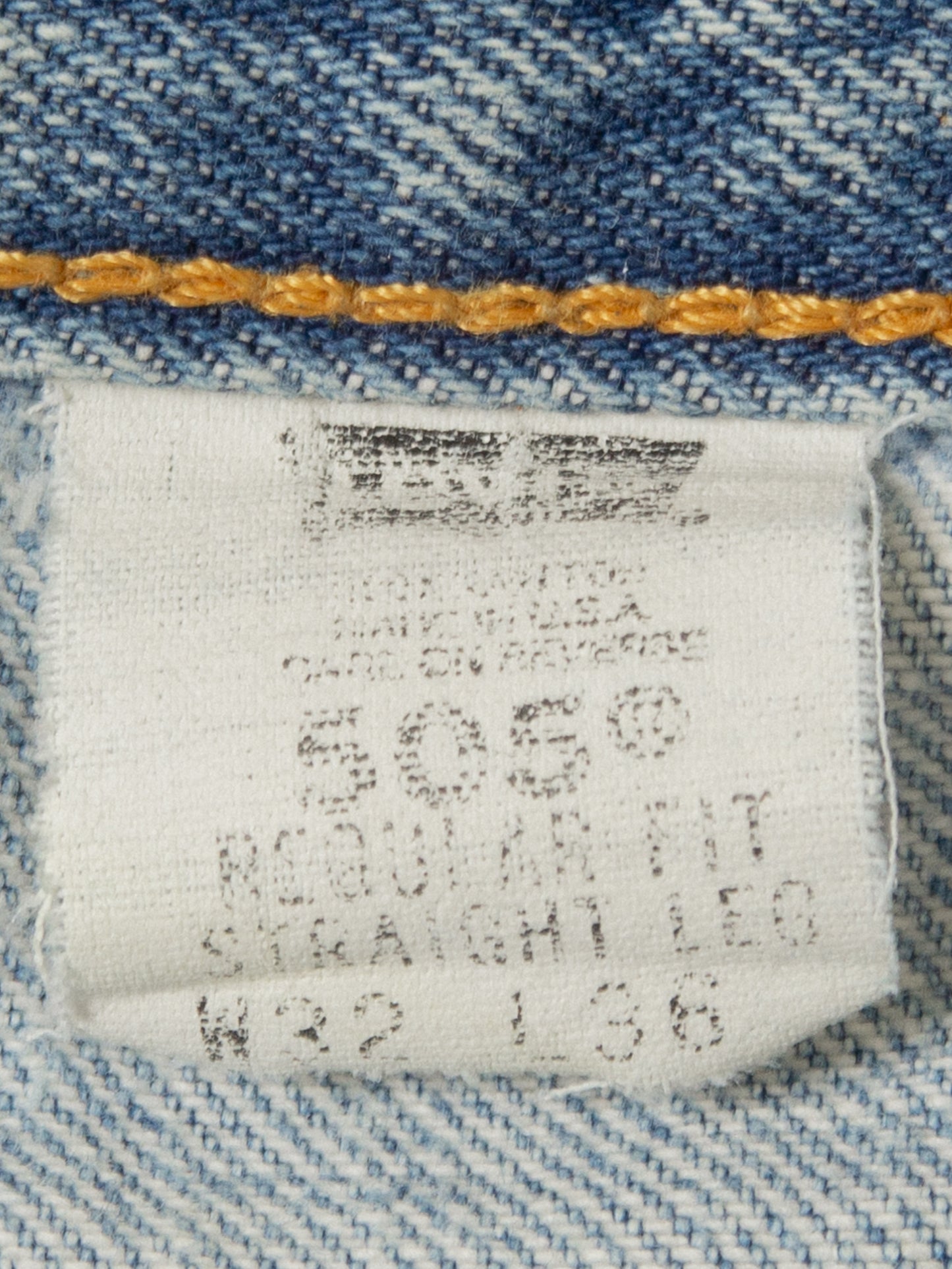 Vtg 1990s Customized Levi's 505 - Made in USA (32x36)