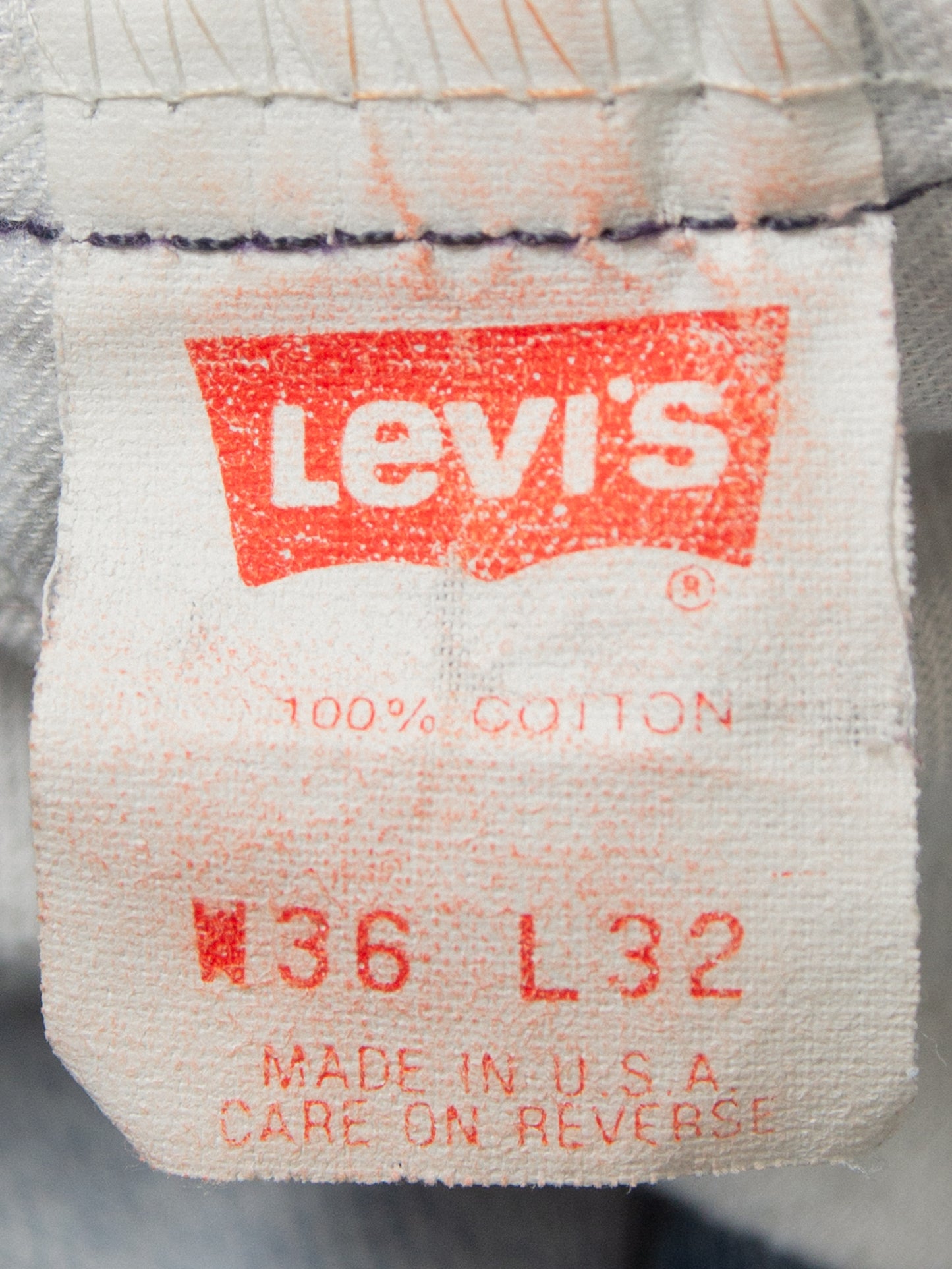 Vtg 1990s Orange Tab Levi's 505 - Made in USA (34x32)