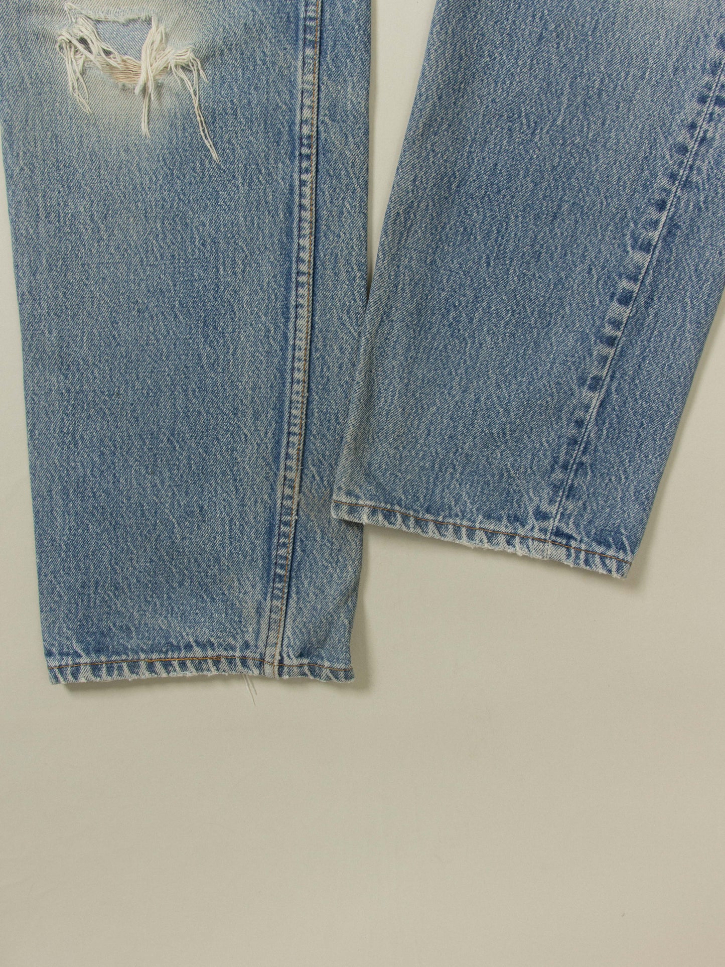 Vtg 1980s Levi's 501 - Made in USA (32x34)