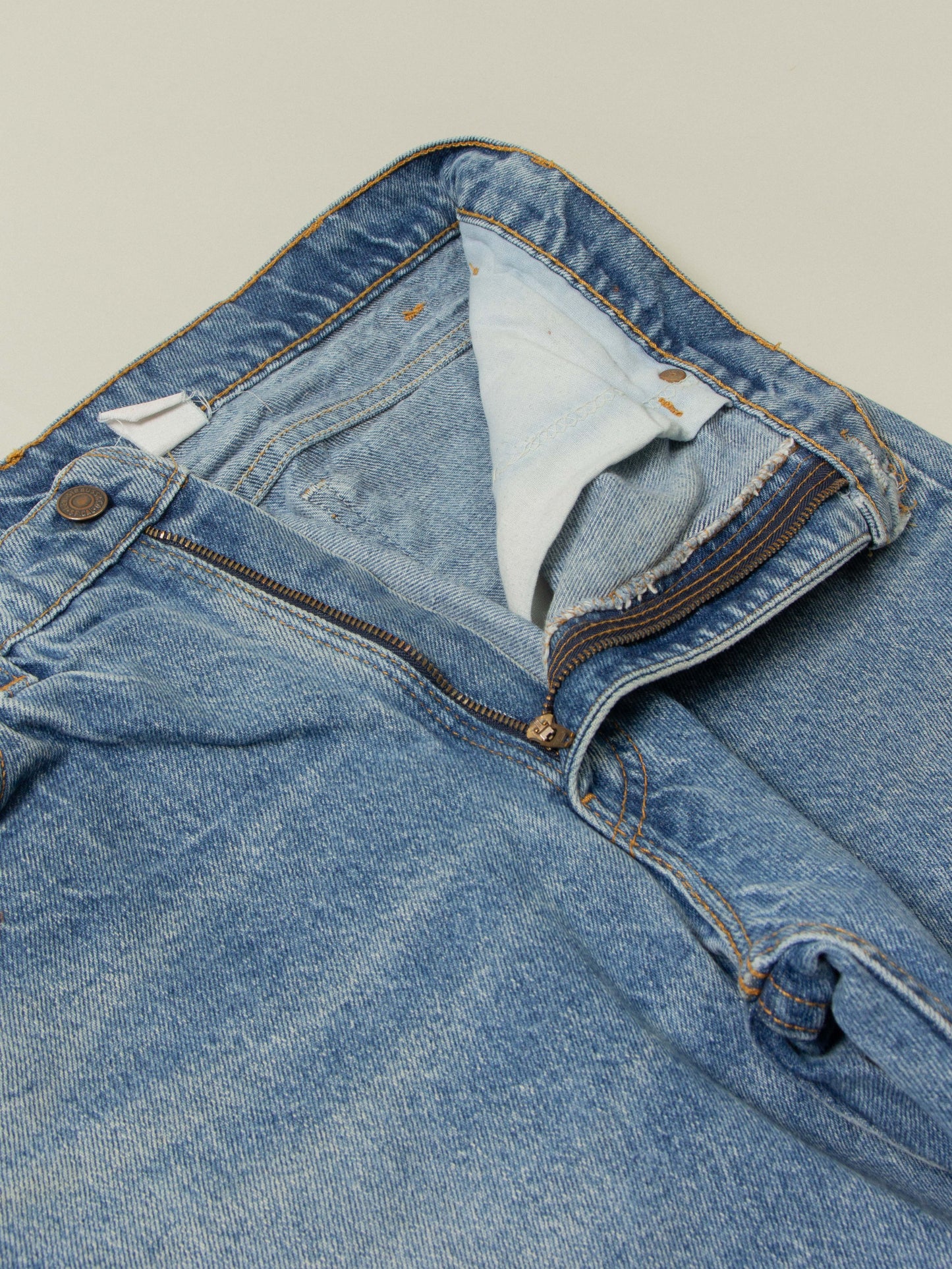 Vtg 1990s Orange Tab Levi's 505 (34x29)