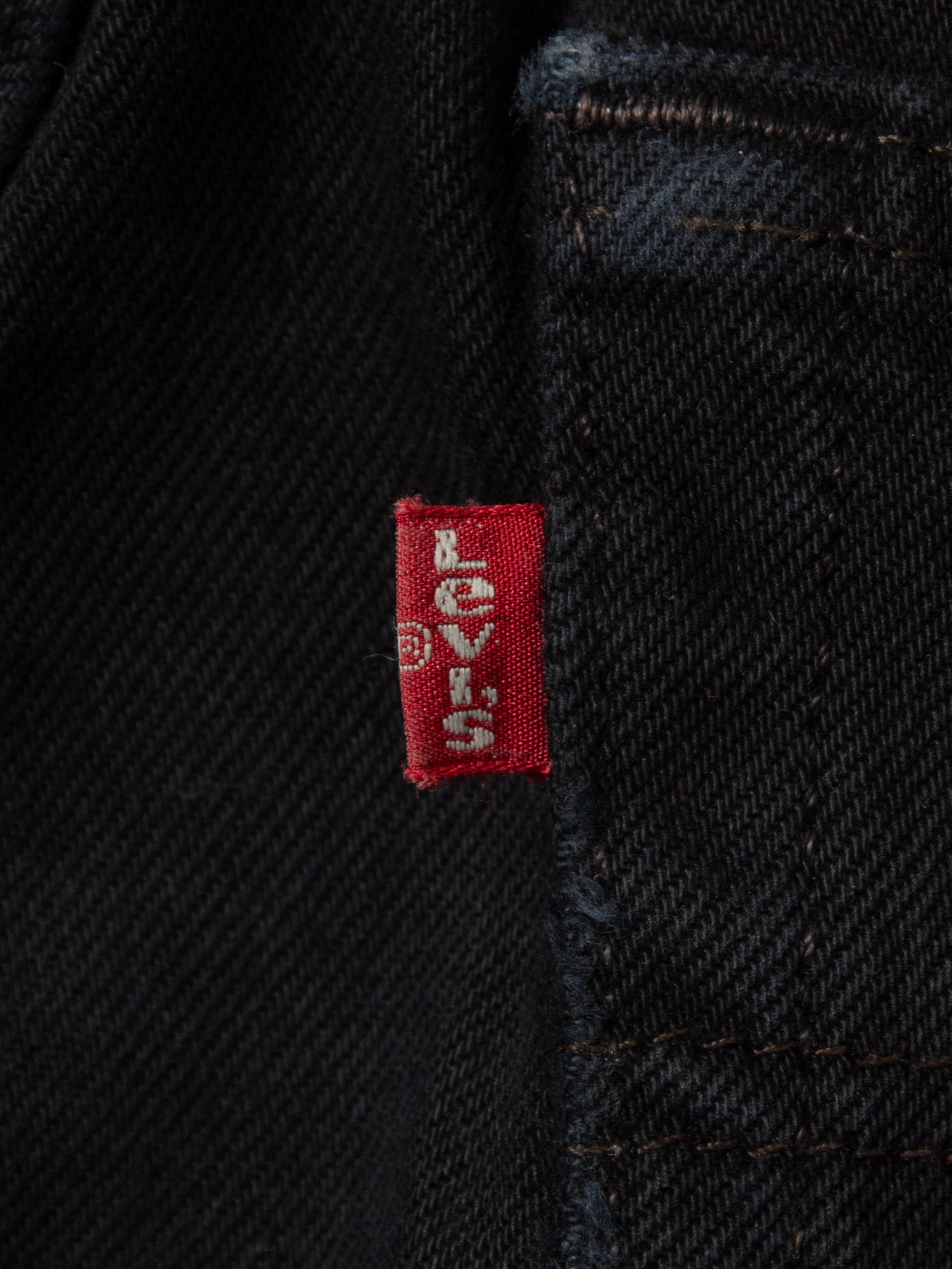 Vtg Early 2000s Black Levi's 501 (32x28)