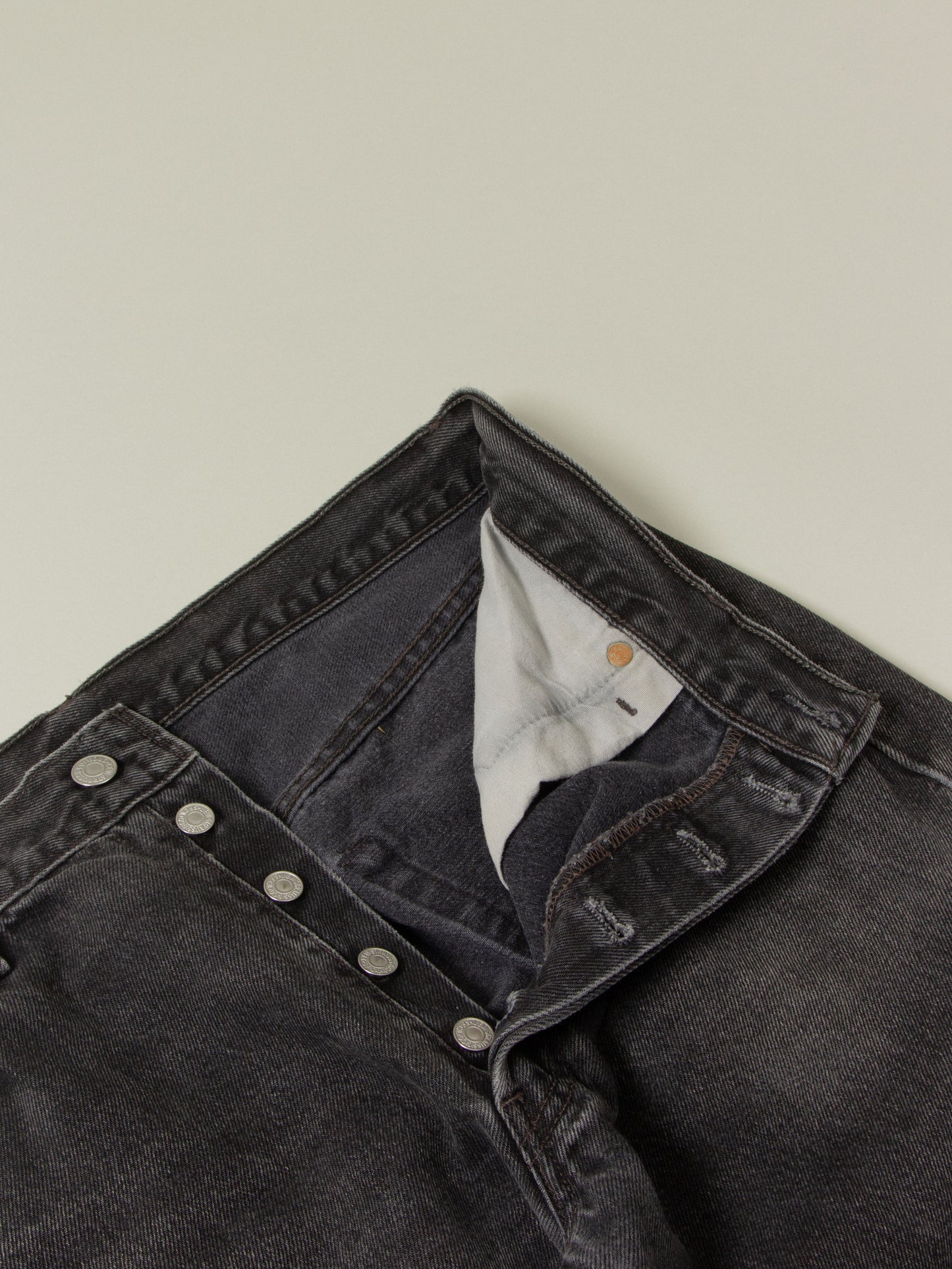 Vtg 1990s Faded Black Levi's 501 - Made in USA (32x33)
