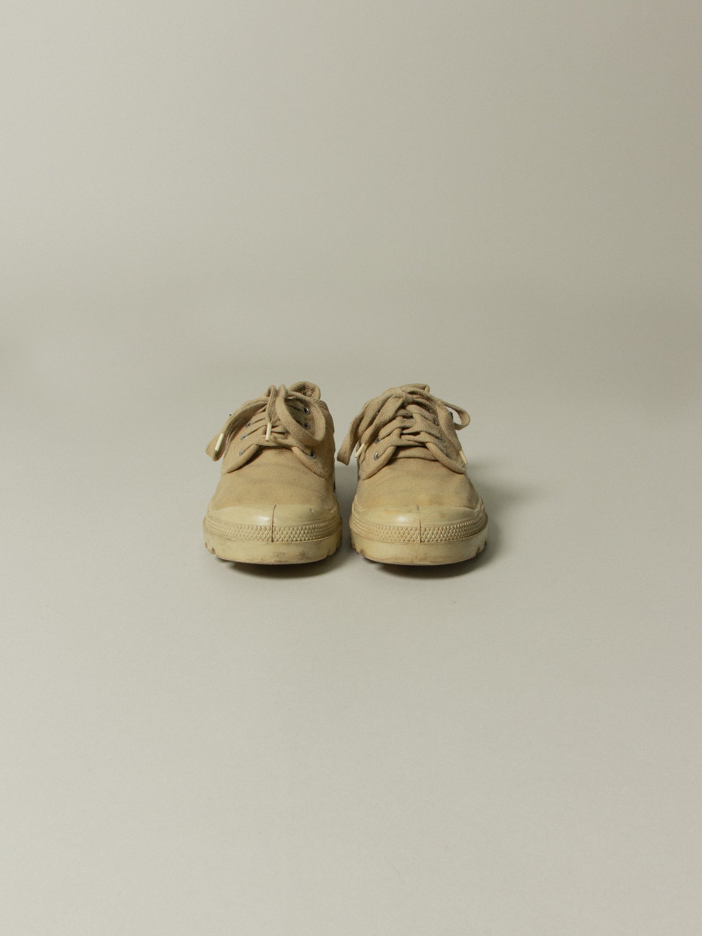 Vtg 1990s Khaki Low-Top Palladium - Made in France (EU38)