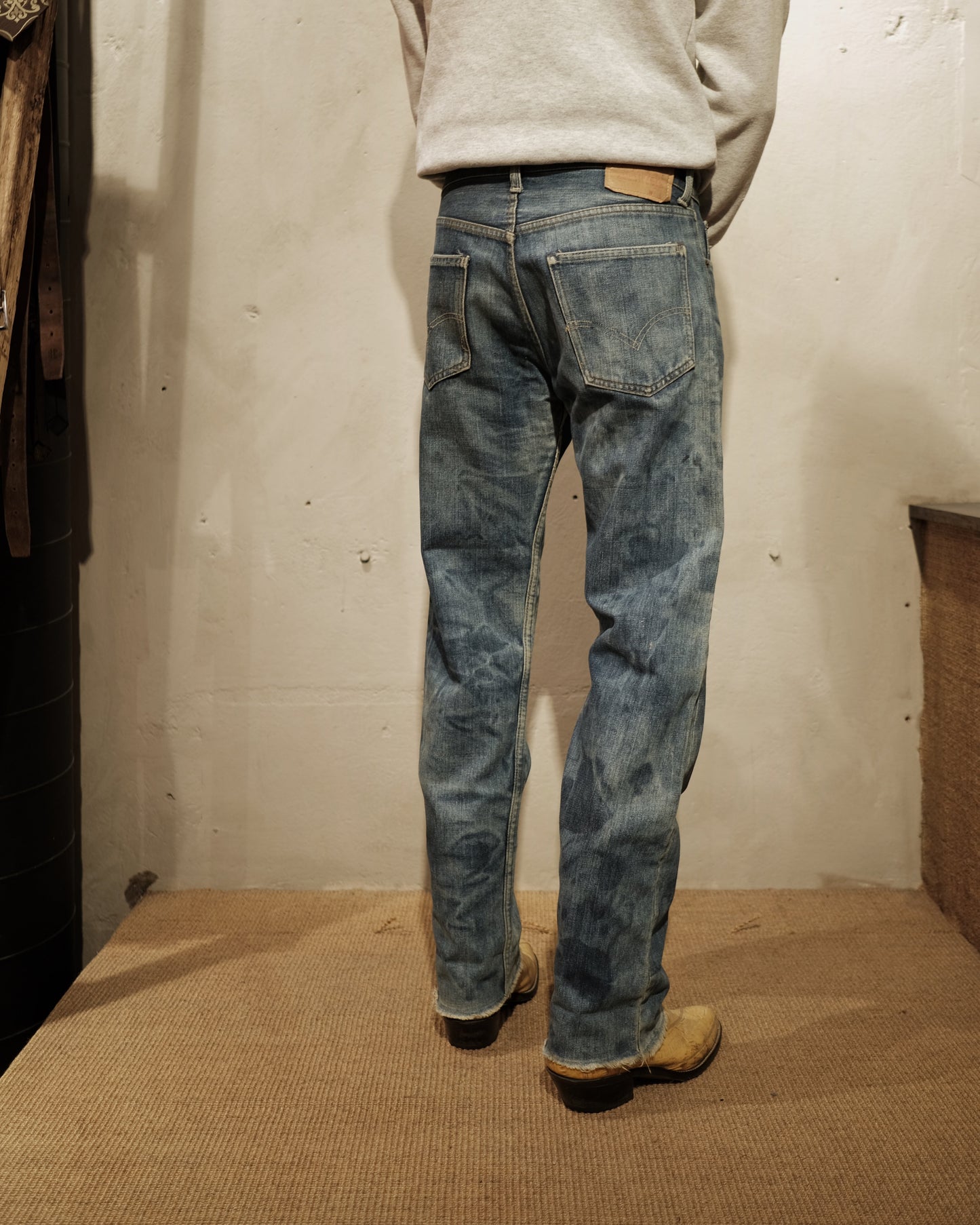 Vtg Selvedge Levi's 505 Jeans - Made in USA (32x31)
