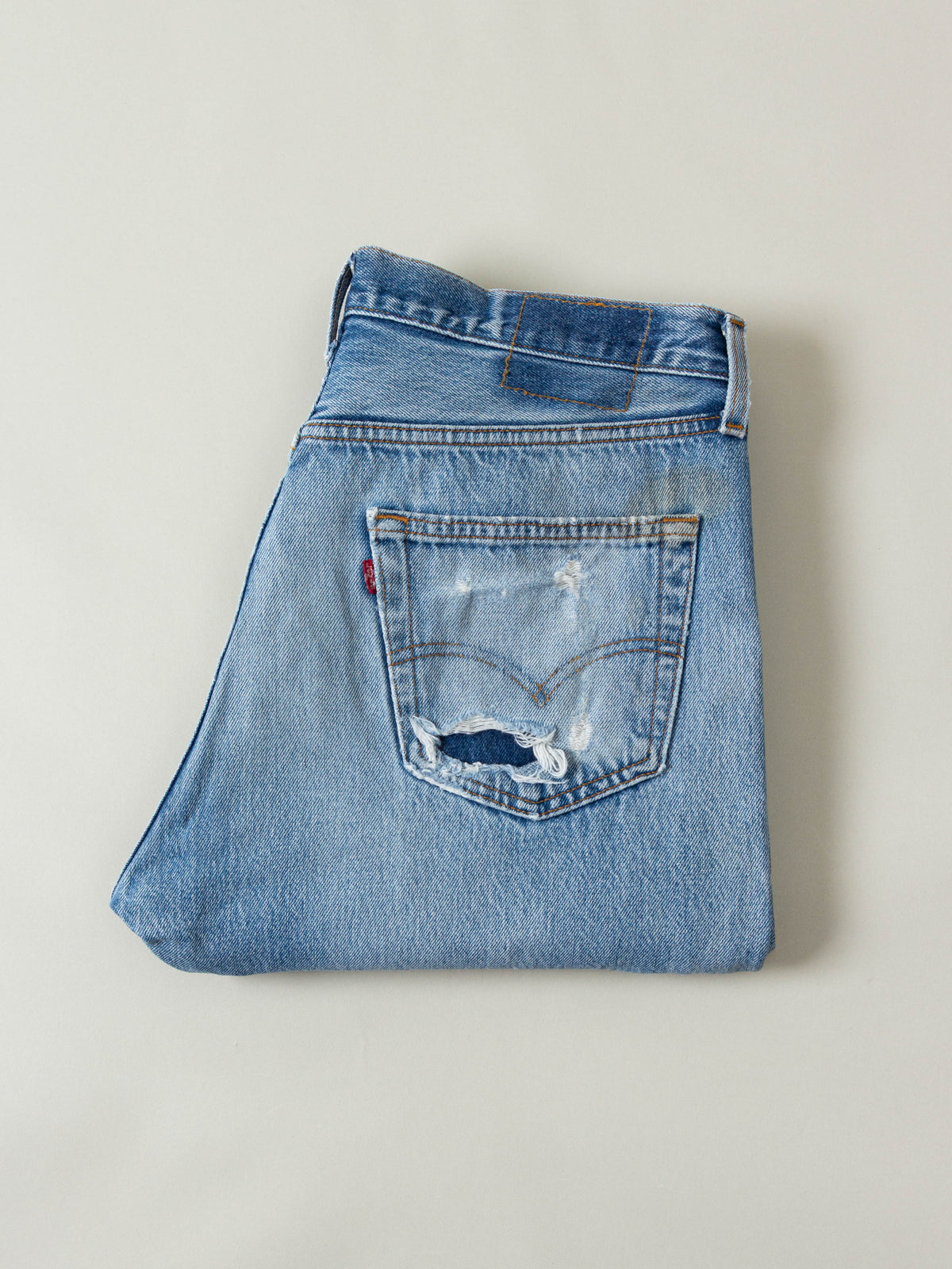 Vtg 1990s Levi's 501 Jeans / Shorts – Made in USA (34x26)