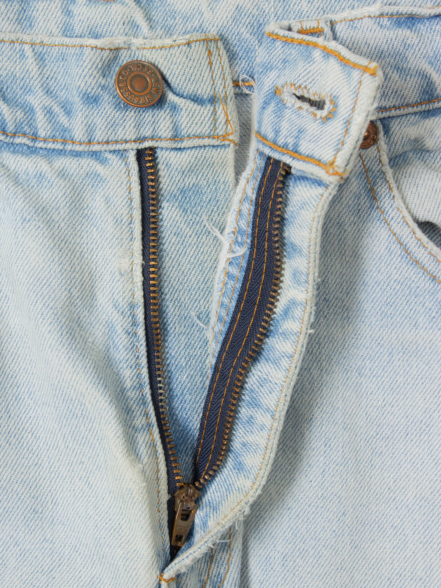 Vtg 1990s Levi's 550 - Made in USA (32x30)