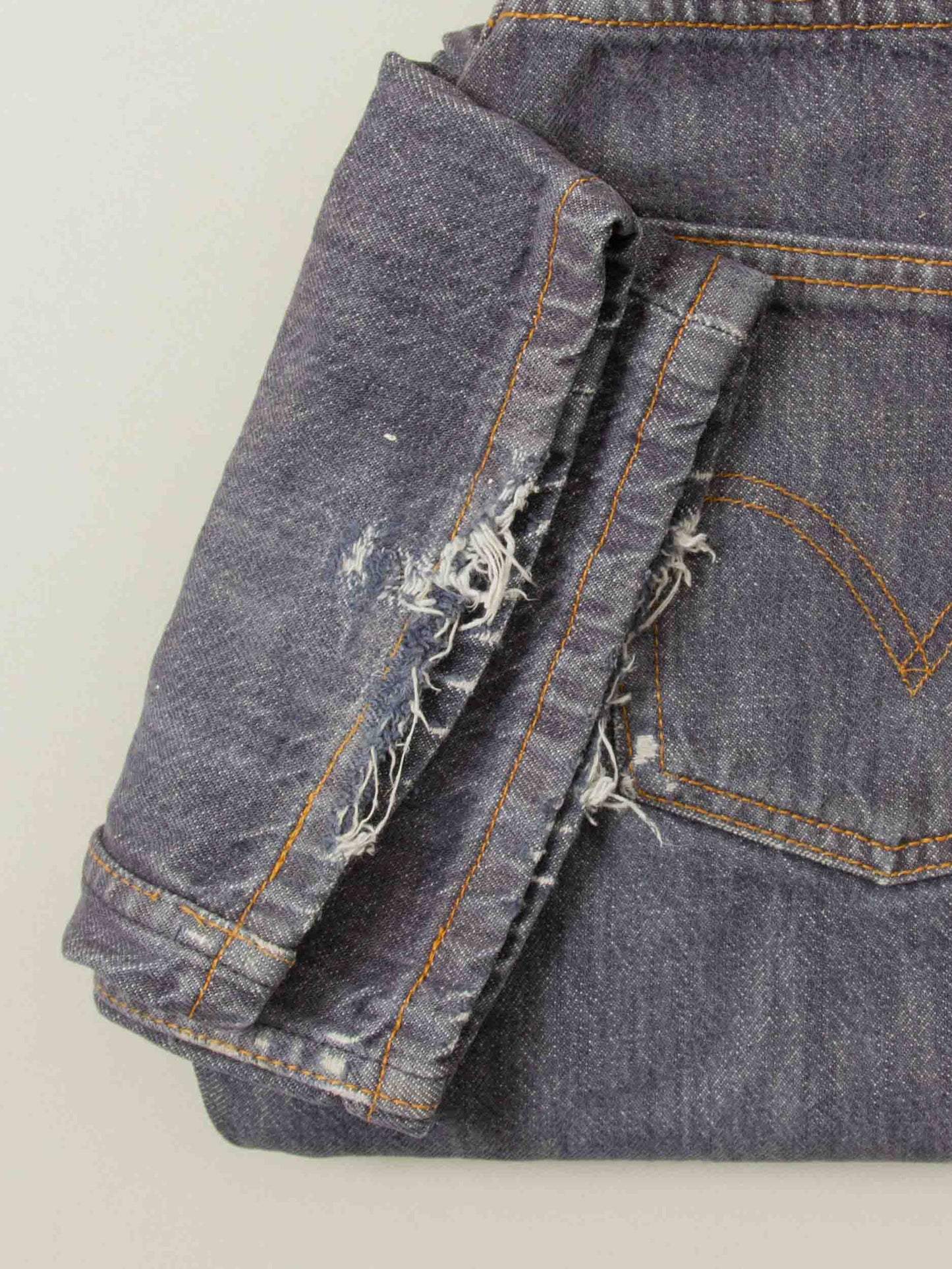 Vtg 1990s Levi's 501 Jeans (26x32)