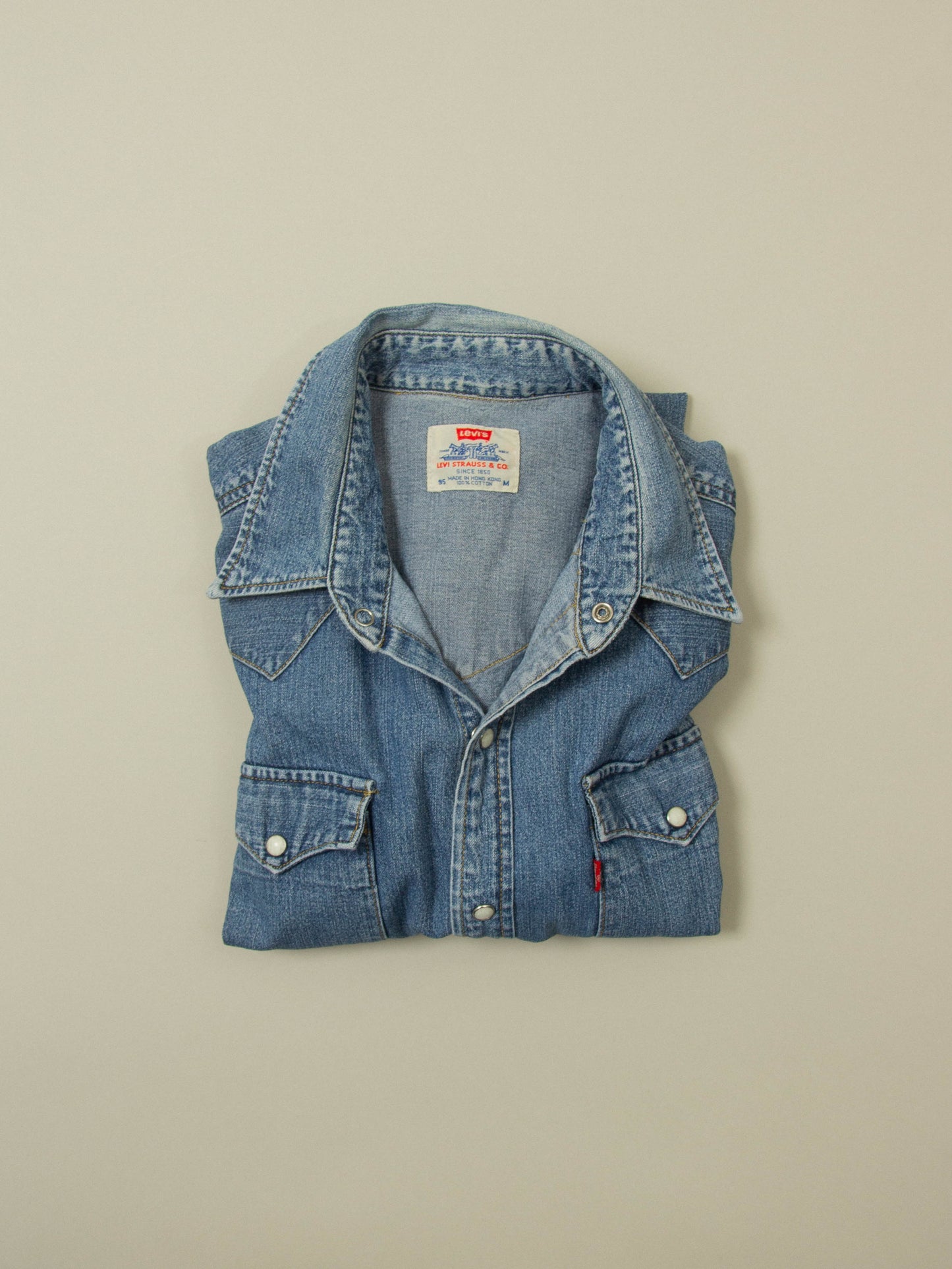 Vtg 1990s Levi's Western Denim Shirt (M)
