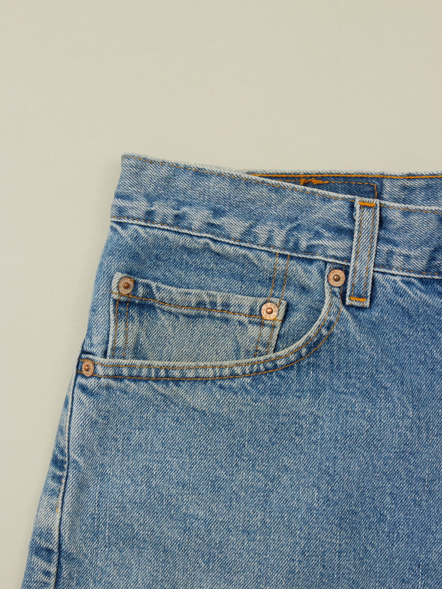 Vtg 1990s Levi's Denim Shorts (34")