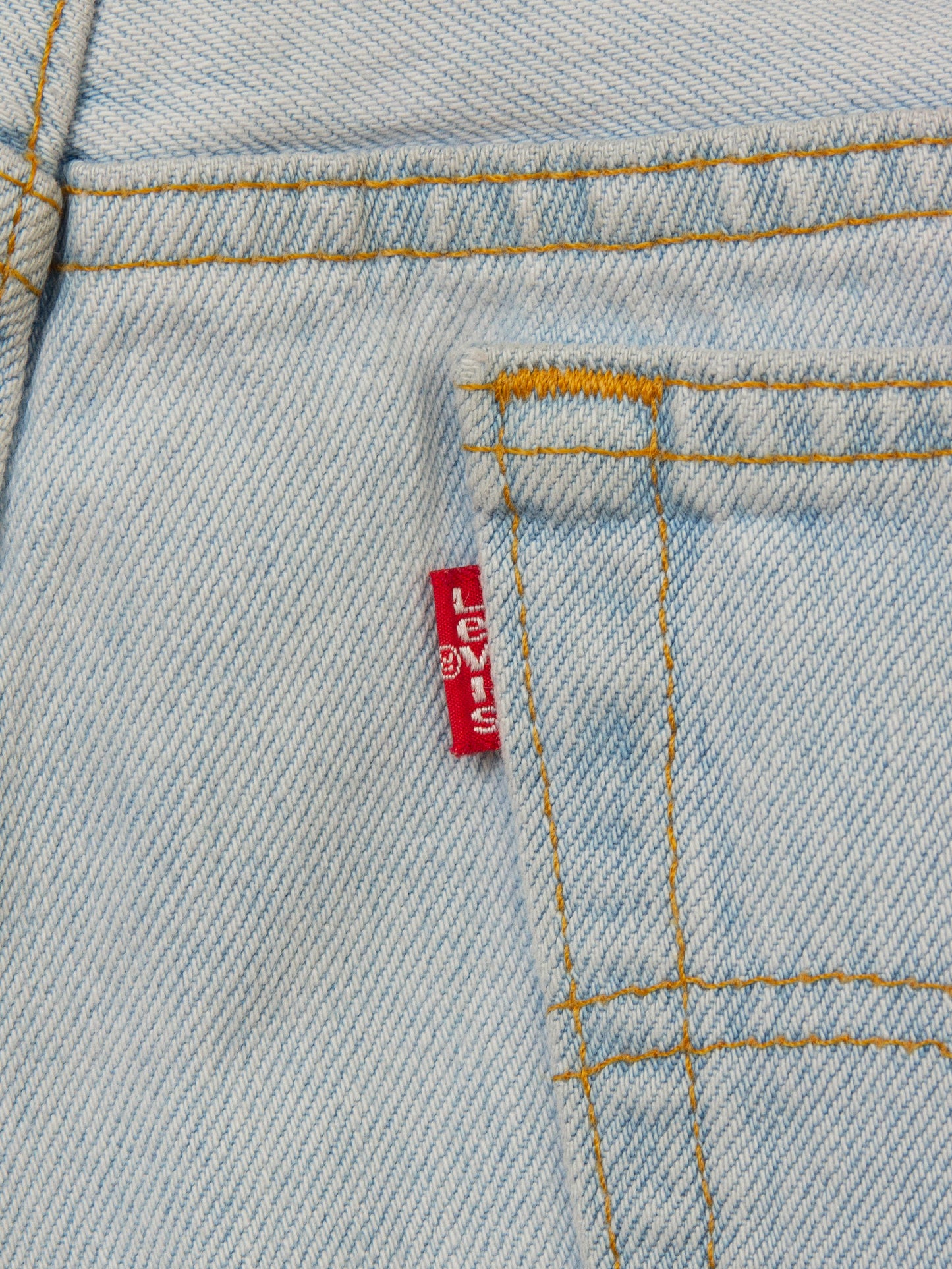 Vtg 1990s Levi's Denim Shorts - Made in USA (32")