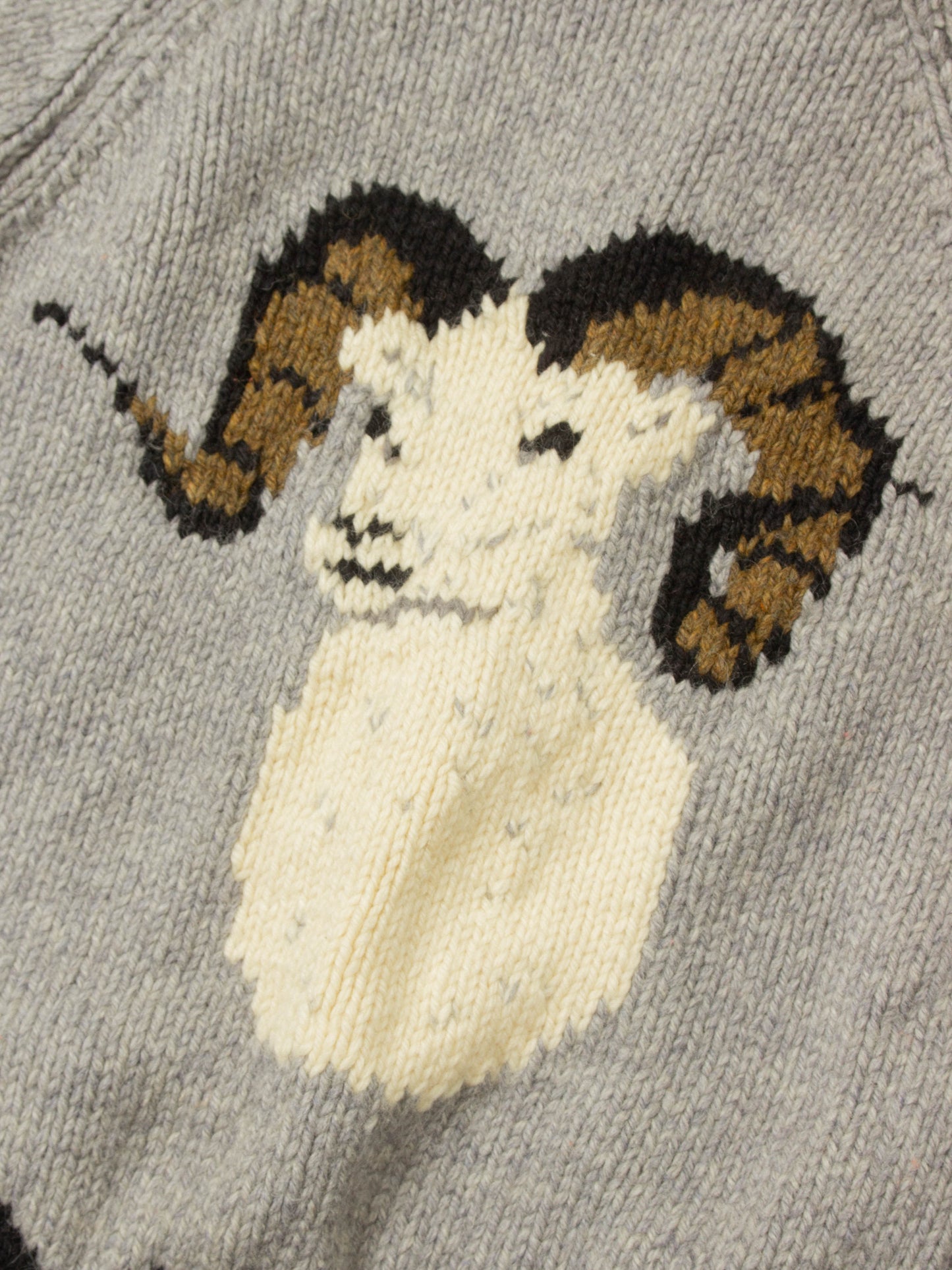 Vtg 1960s Cowichan Wool Sweater (M)
