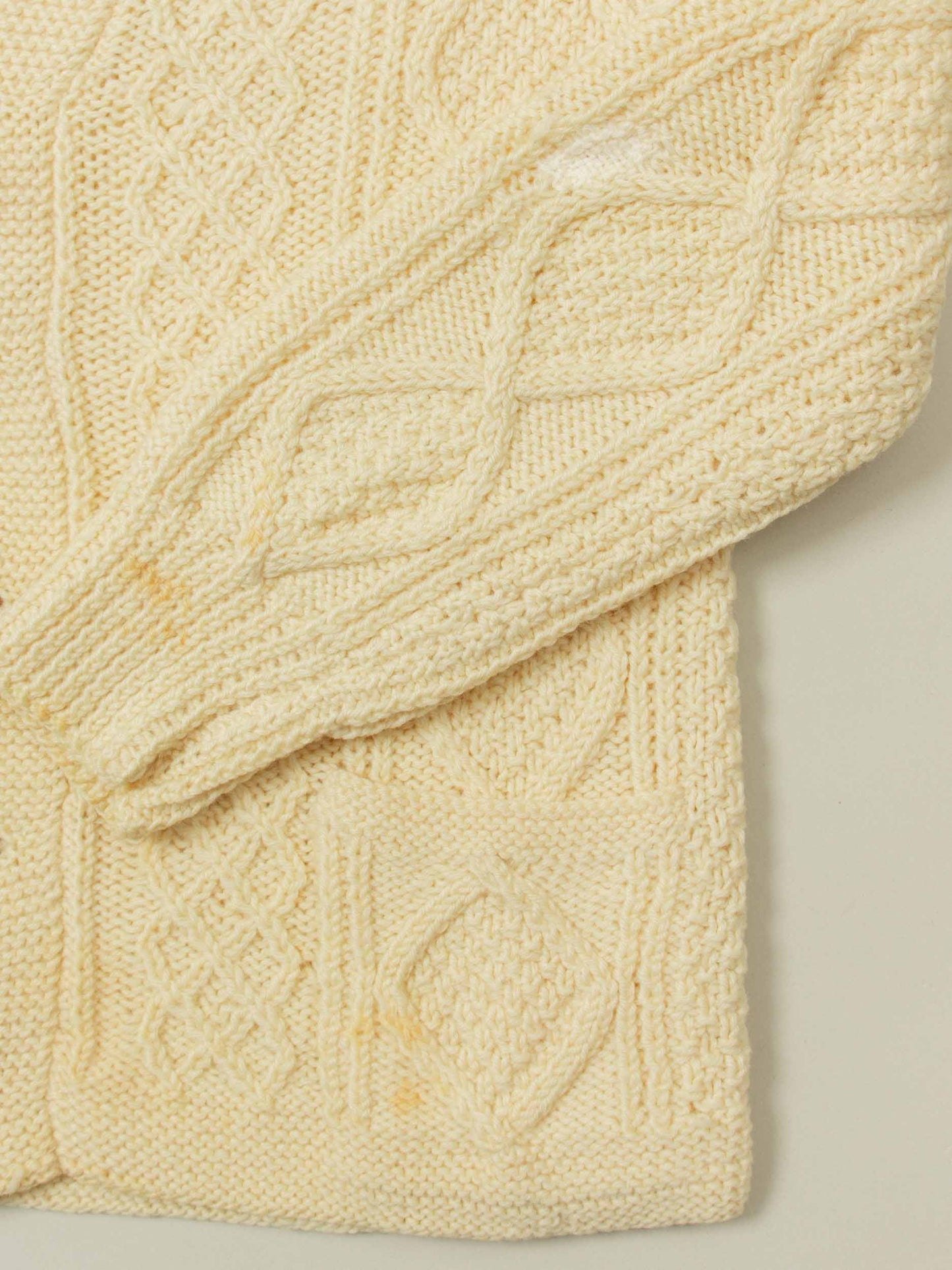 Vtg 1970s Cable Knit Wool Sweater – Made in Ireland (M/L)