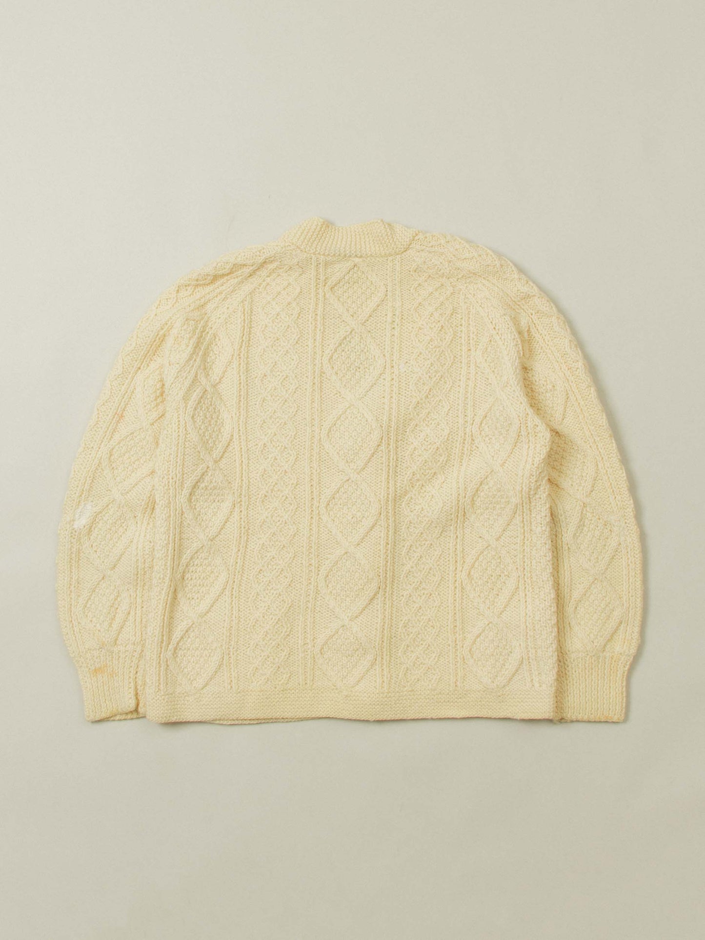 Vtg 1970s Cable Knit Wool Sweater – Made in Ireland (M/L)