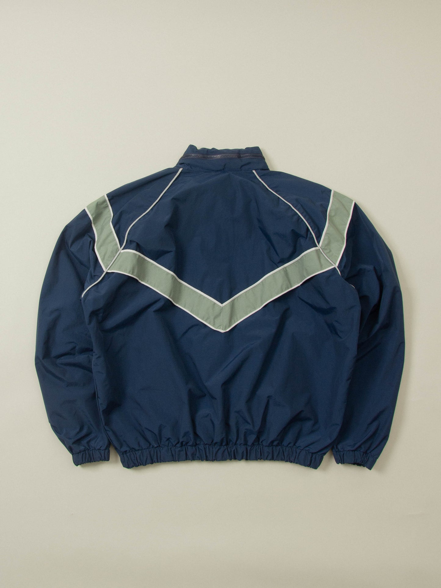 Vtg US Air Force Physical Training Reflective Windbreaker Jacket