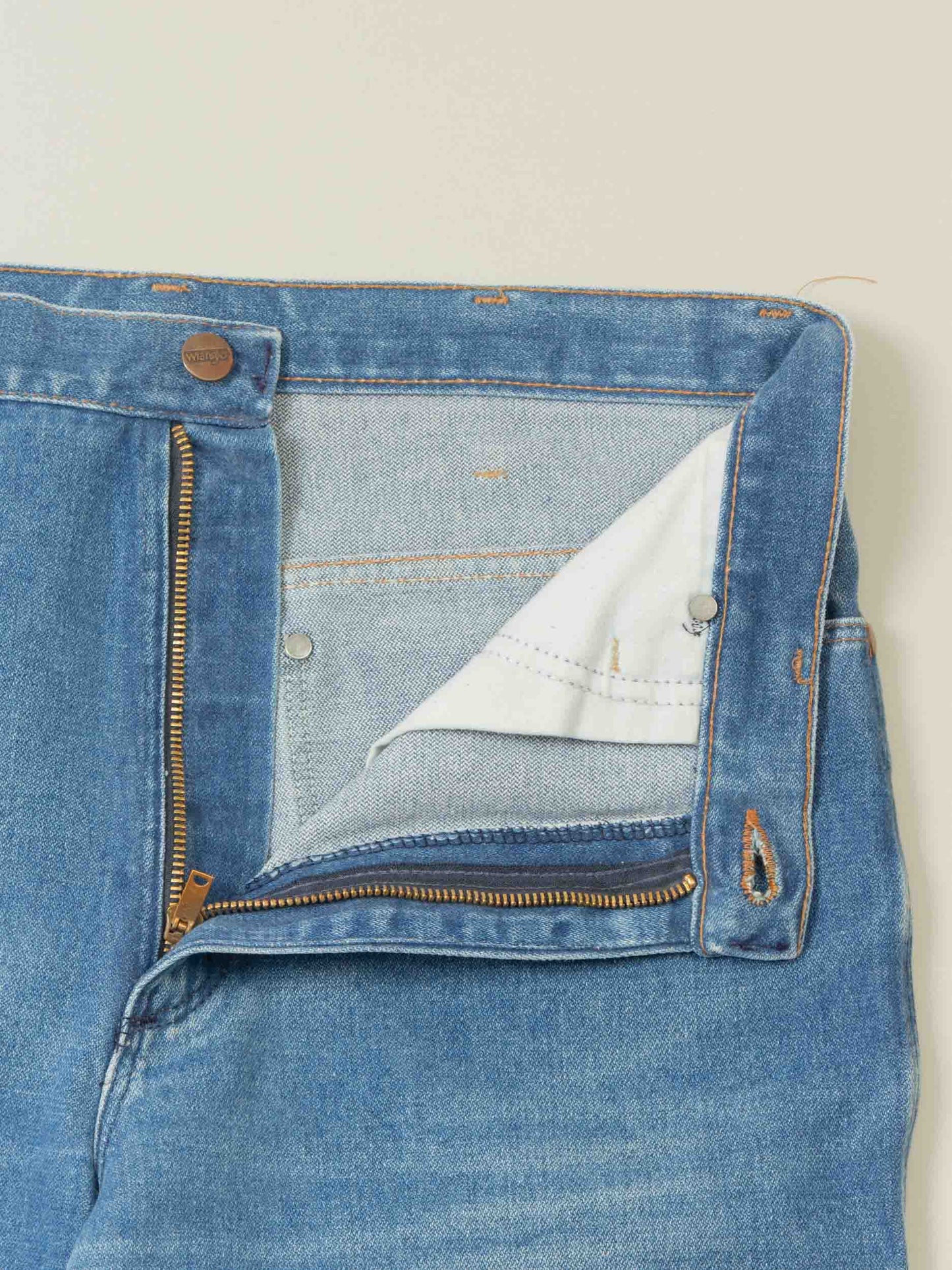 Vtg 1980s Wrangler Jeans - Made in USA (34x32)