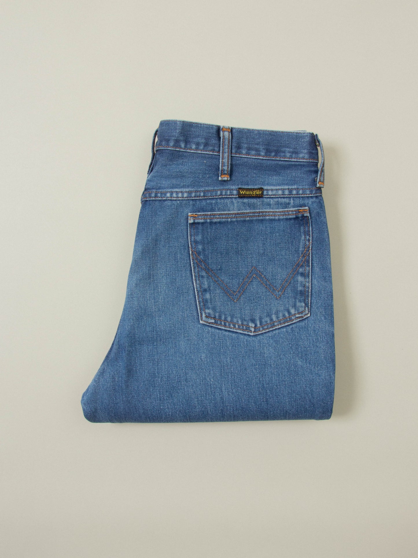 Vtg 1980s Wrangler Bootcut Jeans - Made in USA (34x32)