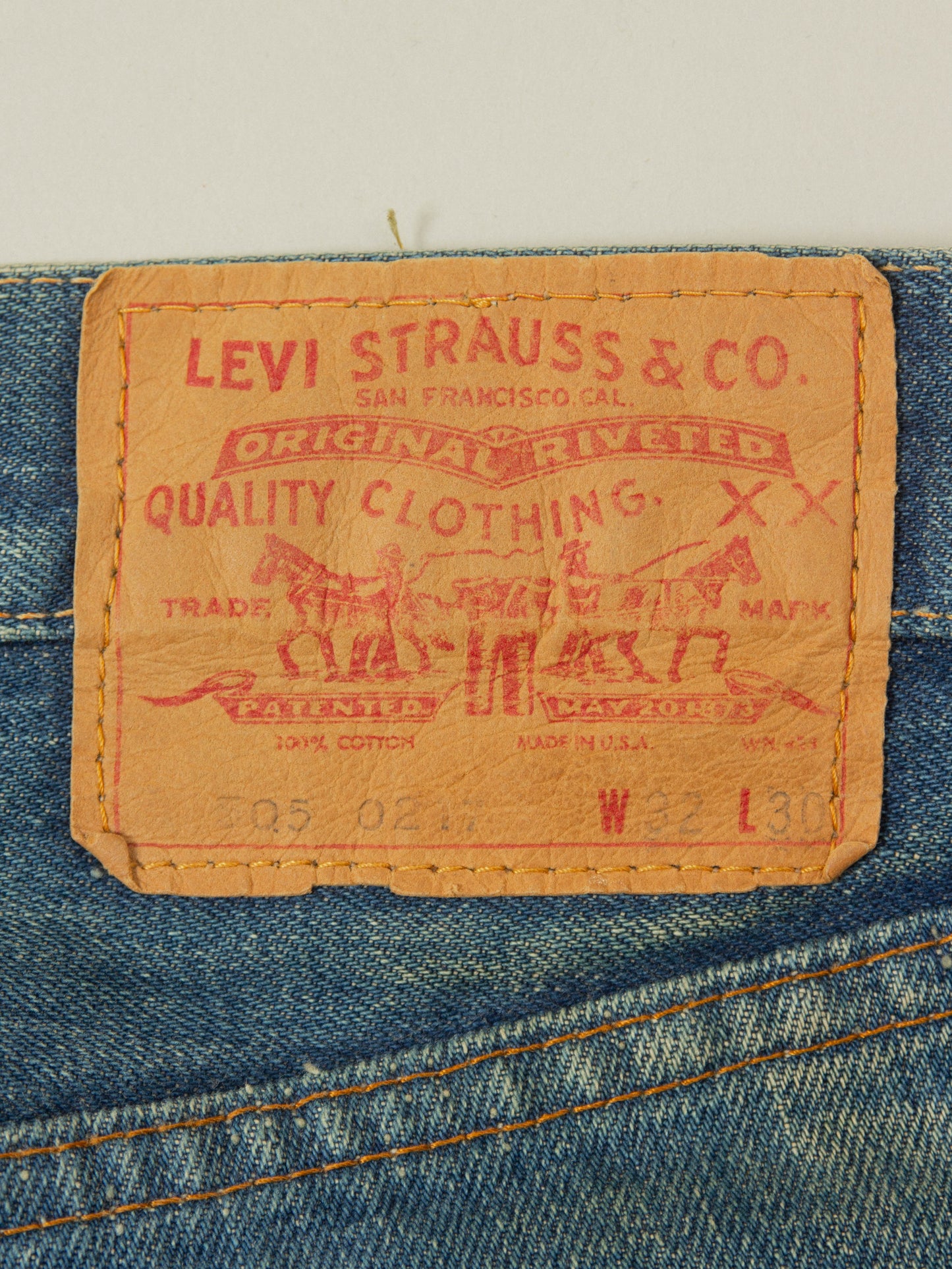 Vtg 1980s Levi's 505 - Made in USA (32x30)