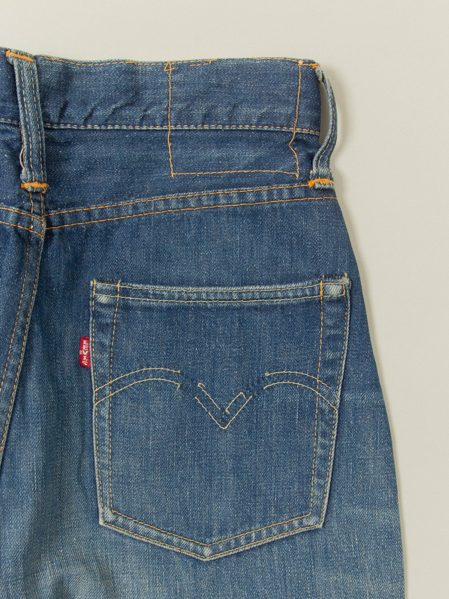 Vtg 1950s 'Lady' Levi's 701 Selvedge Big E Jeans (26x28)