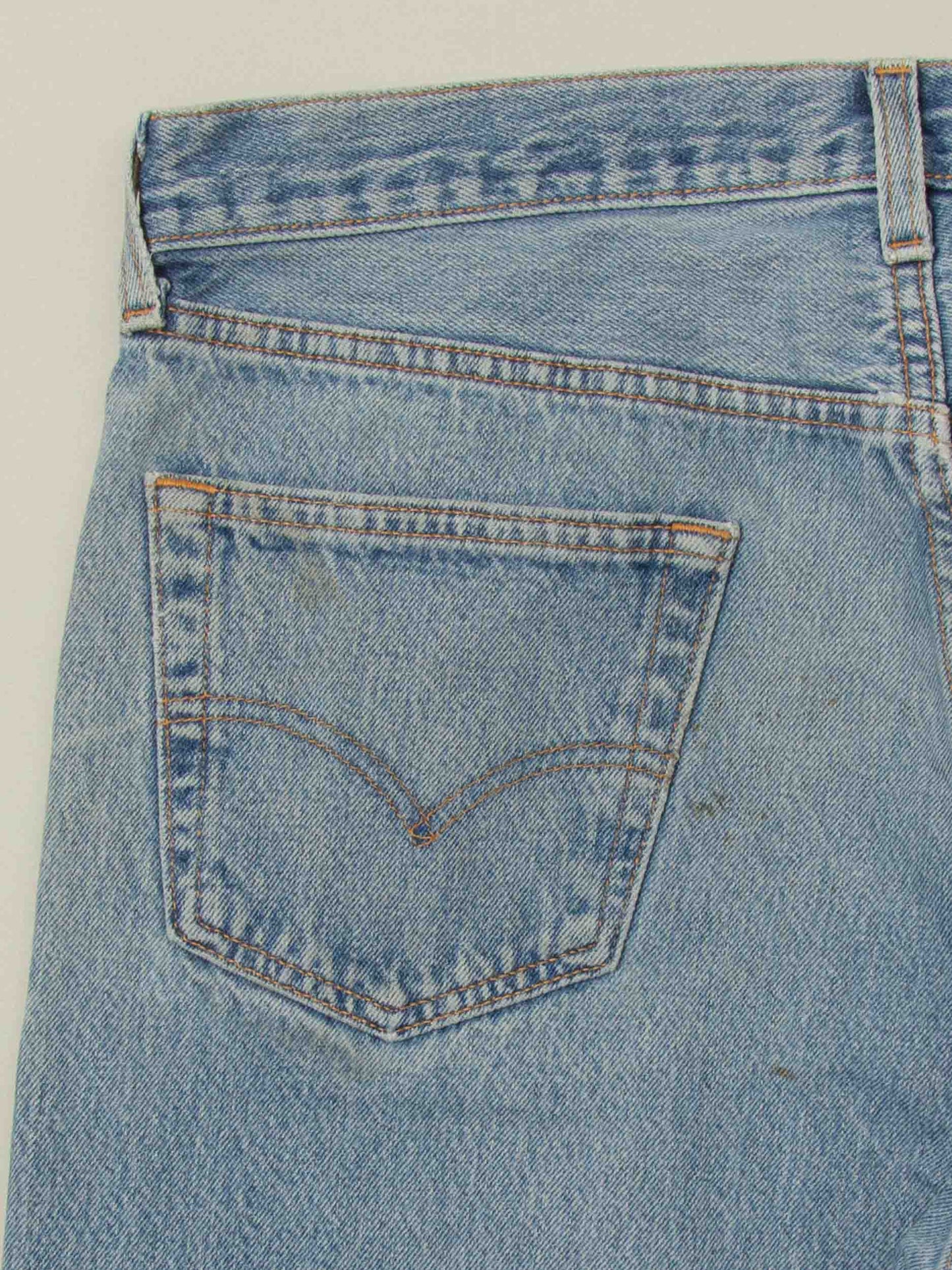 Vtg 1990s Levi's 501 Jeans – Made in USA (34x30)
