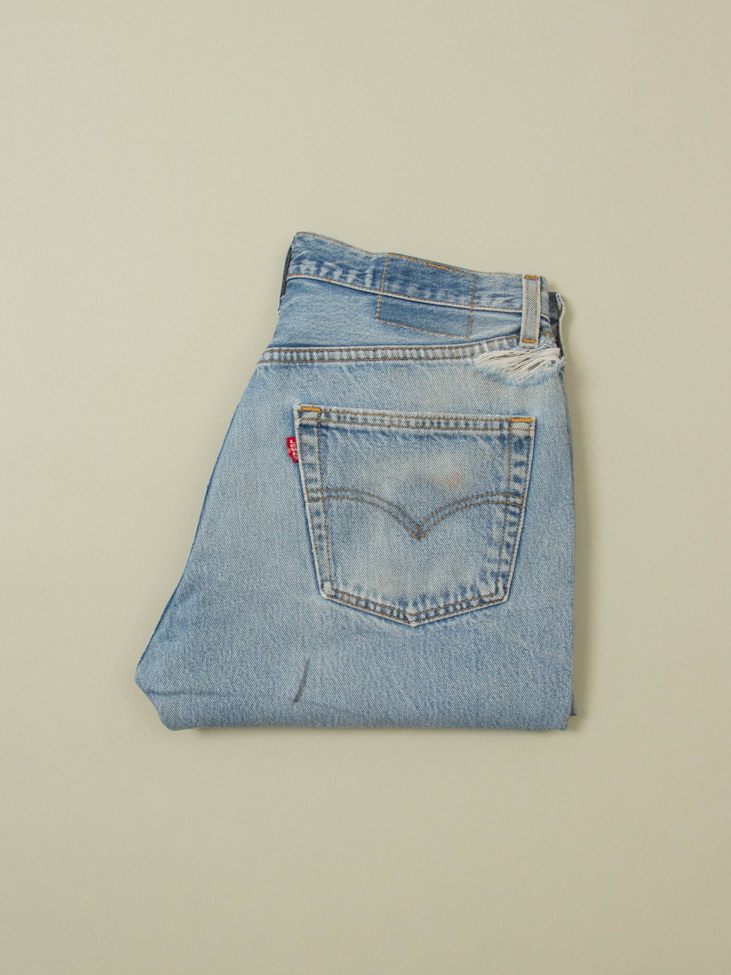 Vtg 1990s Levi's 501 Jeans - Made in USA (32x29)