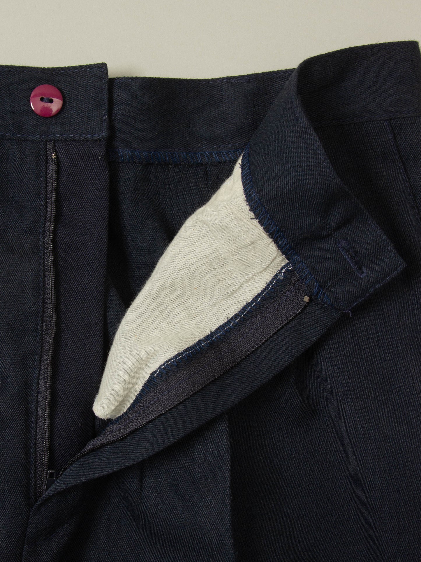 Vtg 1980s Dress Trousers - Made in Canada (28x28)