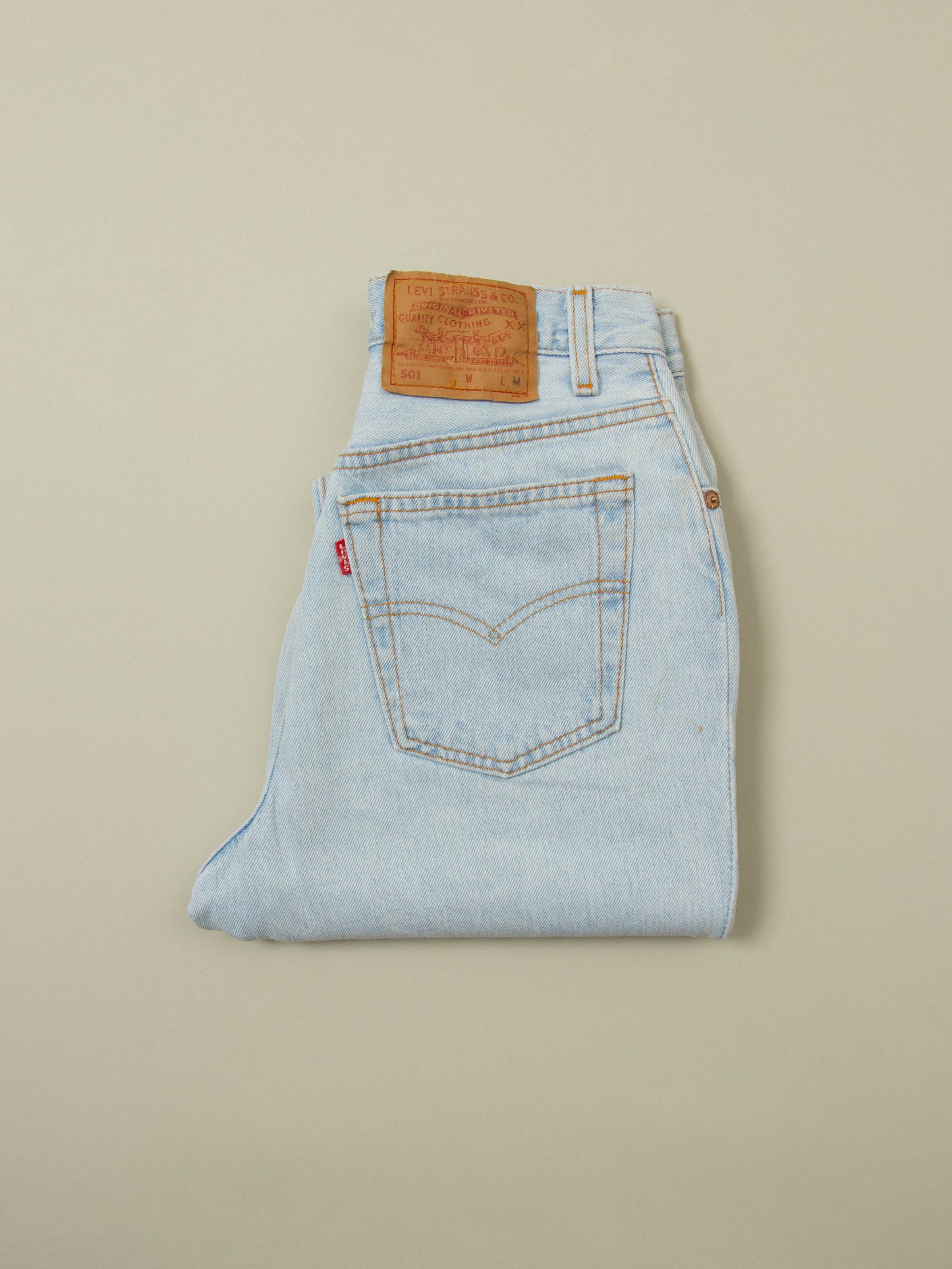 Vtg 1990s Levi's 501 Women's Jeans - Made in USA (26x31)